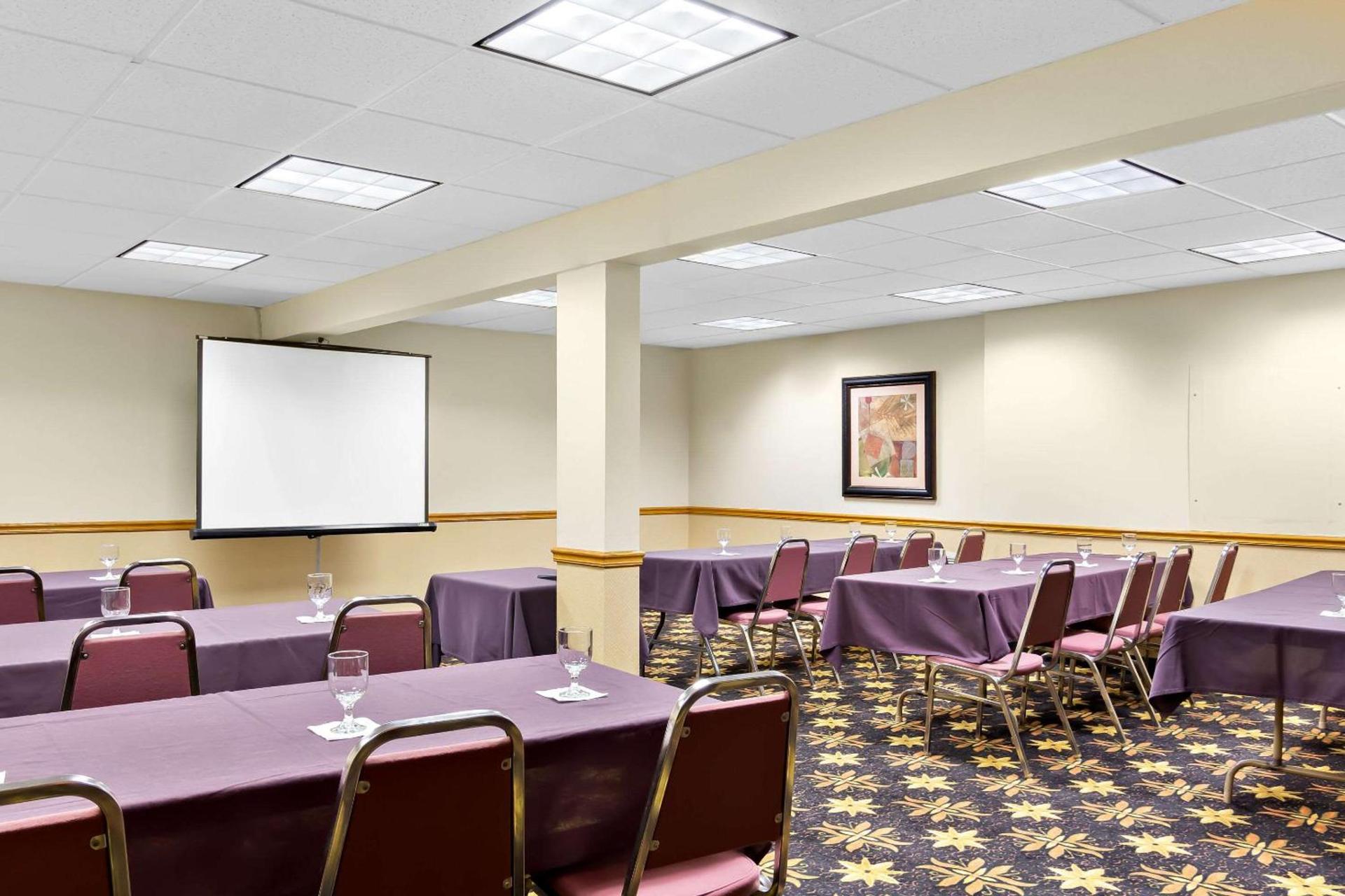 Comfort Inn Somerset photo 31