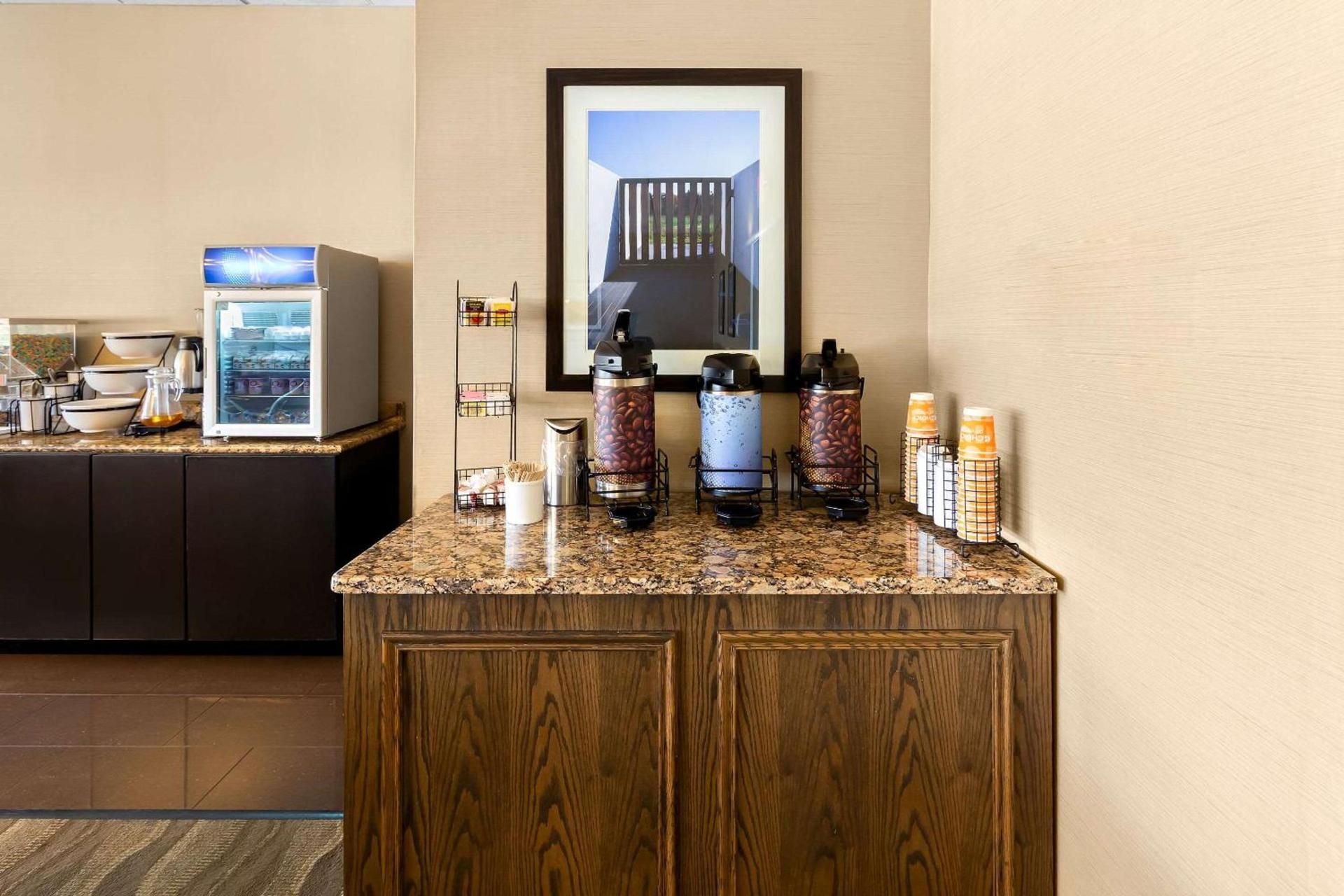 Comfort Inn Somerset photo 36