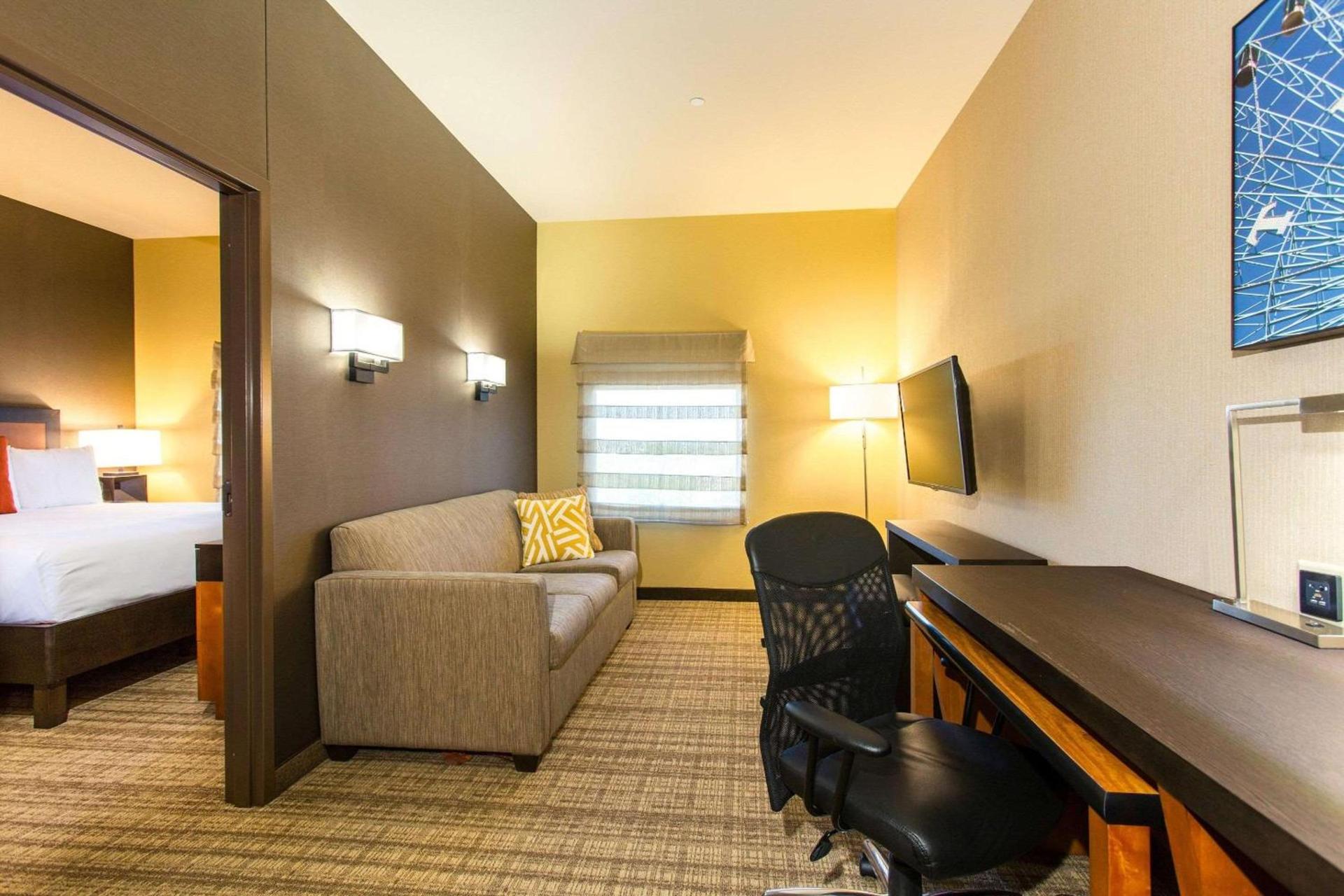 Cambria Hotel Plano - Frisco photo 22