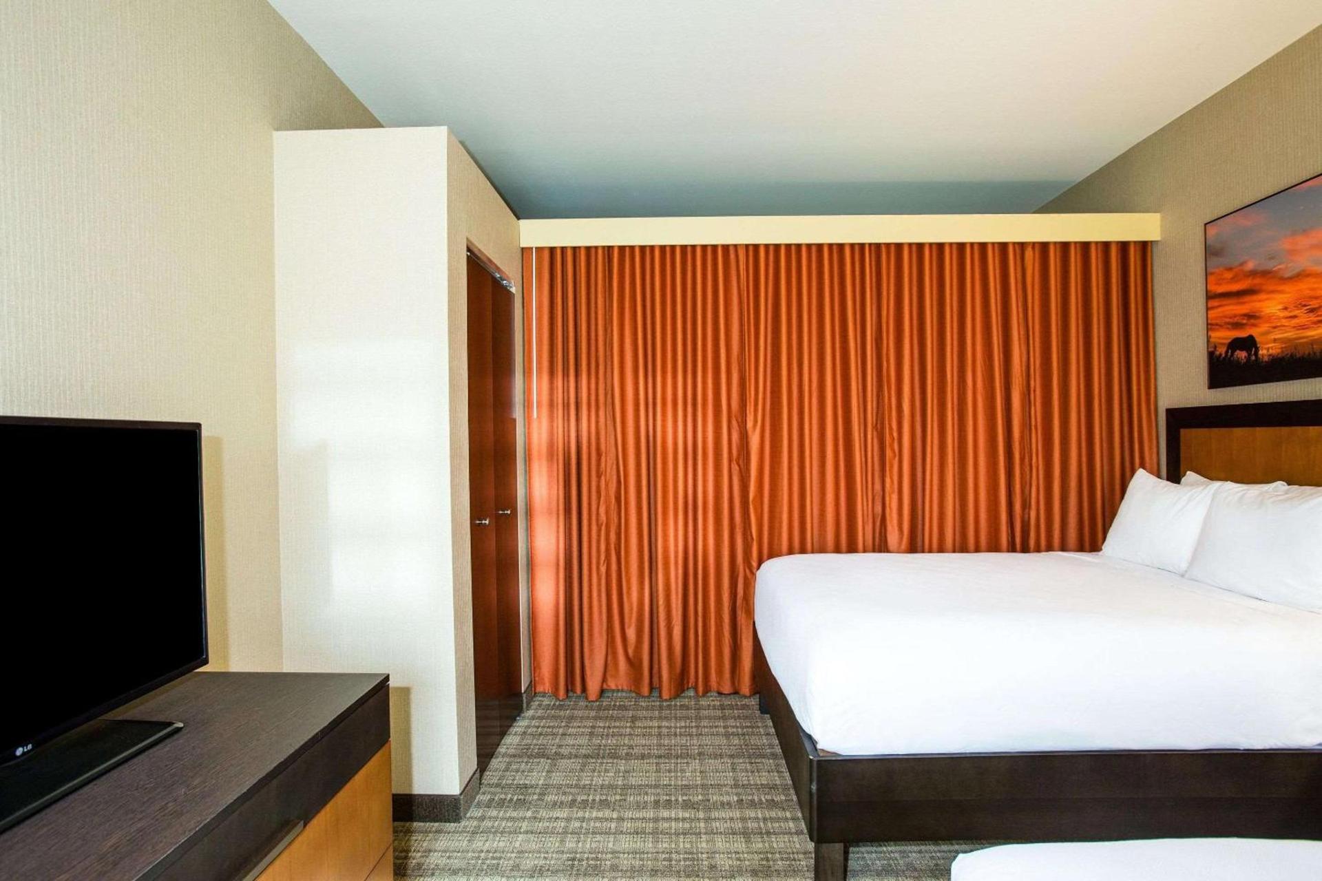 Cambria Hotel Plano - Frisco photo 39