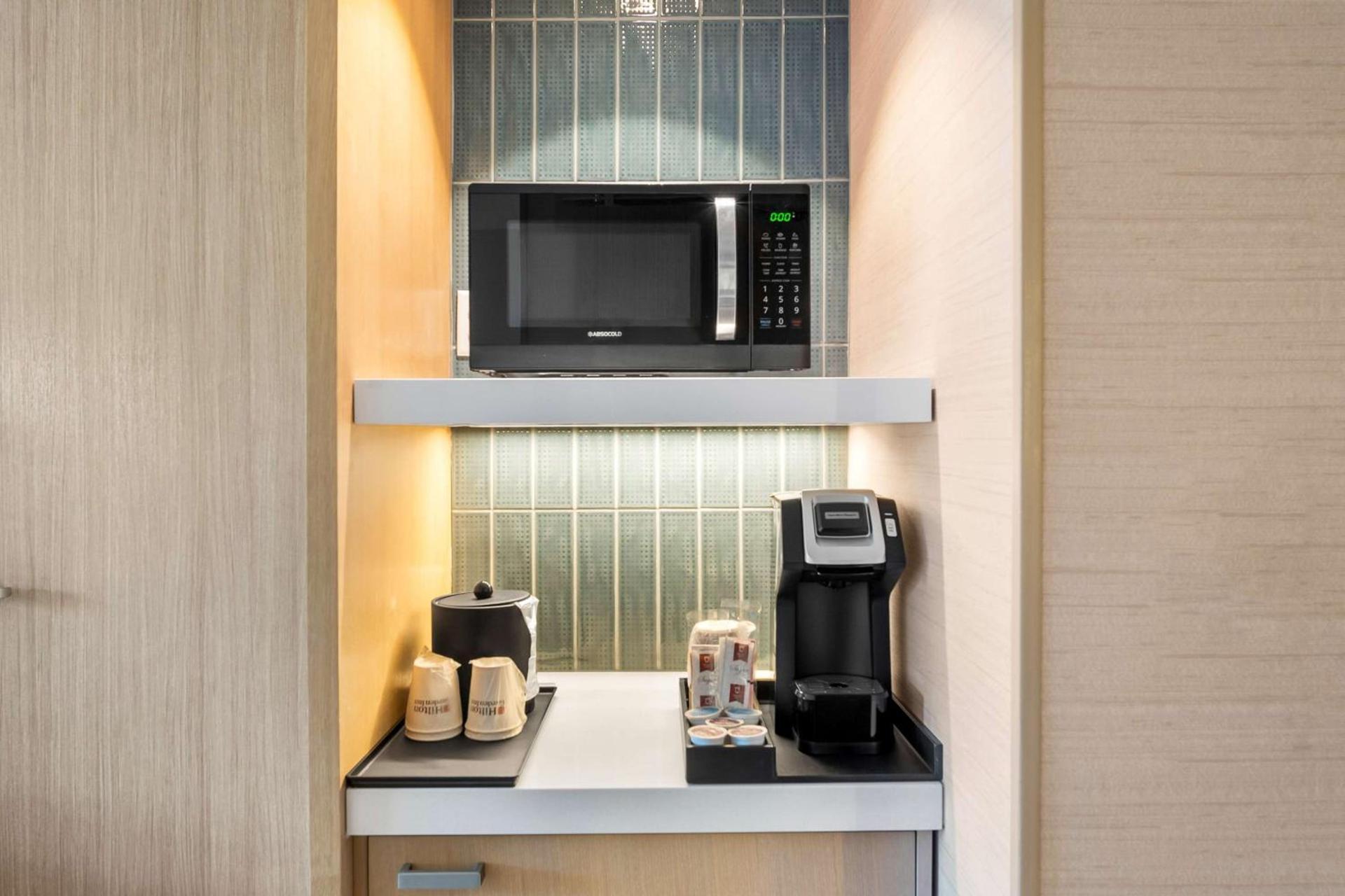 Hilton Garden Inn North Conway photo 38