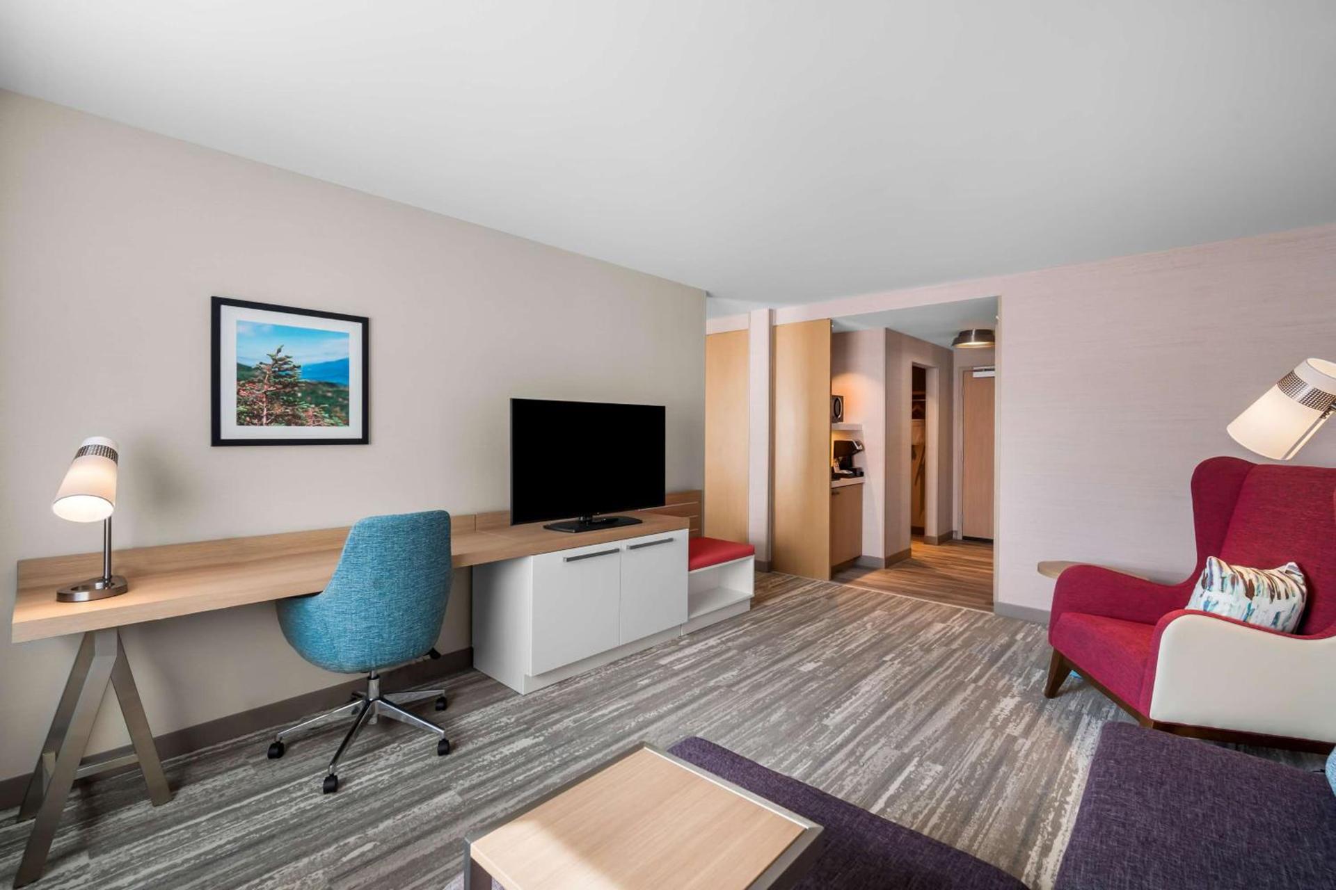 Hilton Garden Inn North Conway photo 40