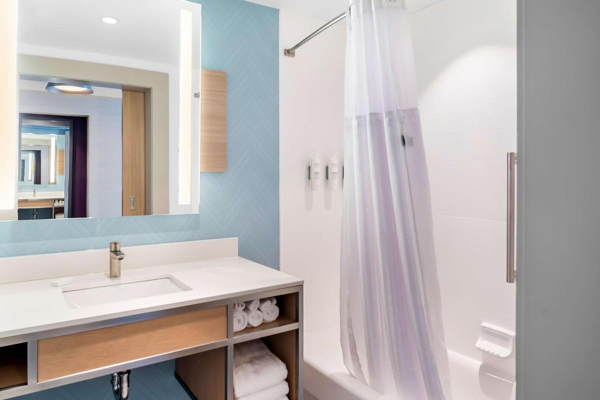 Hilton Garden Inn North Conway photo 43