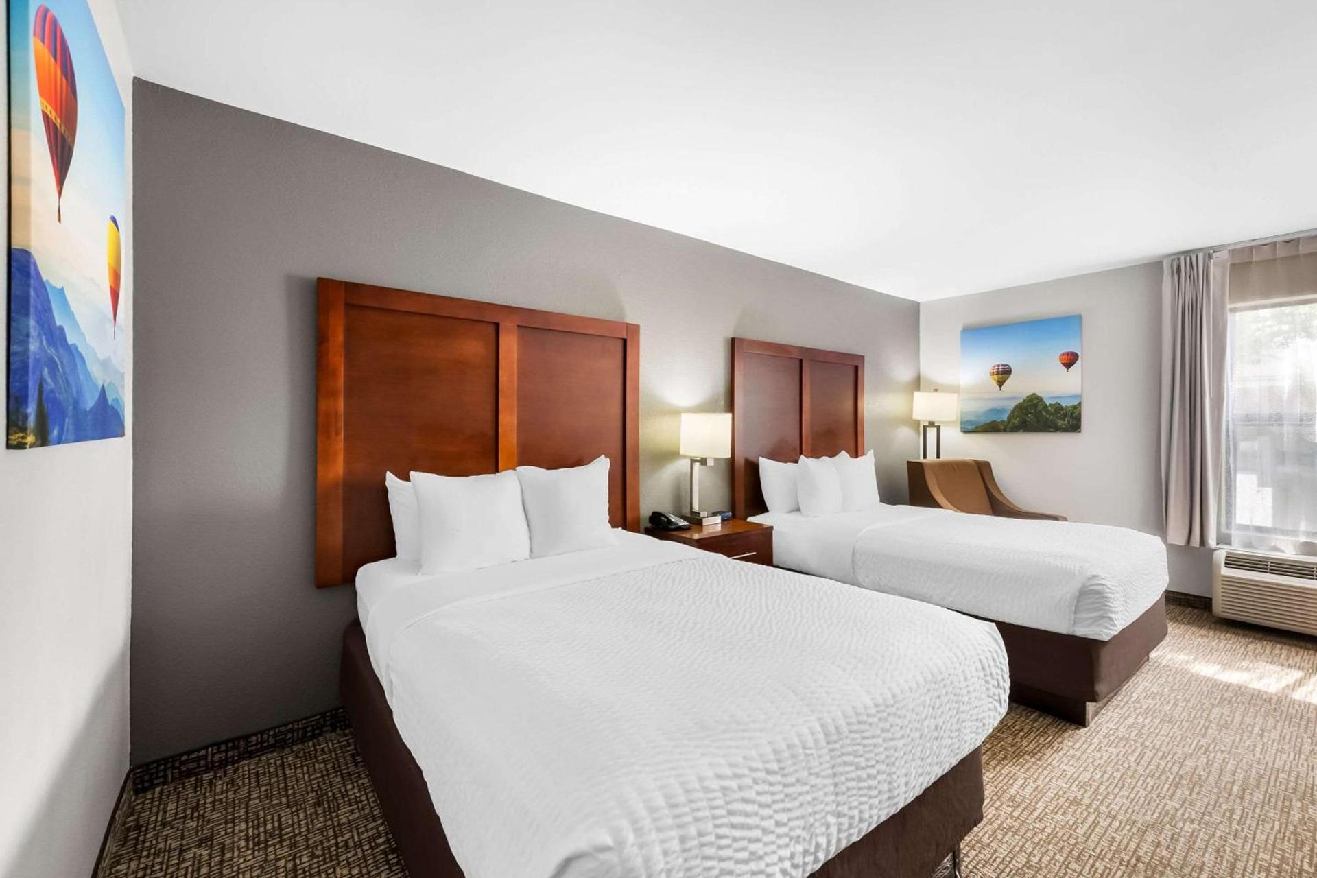 Clarion Pointe Apex - Holly Springs photo 18