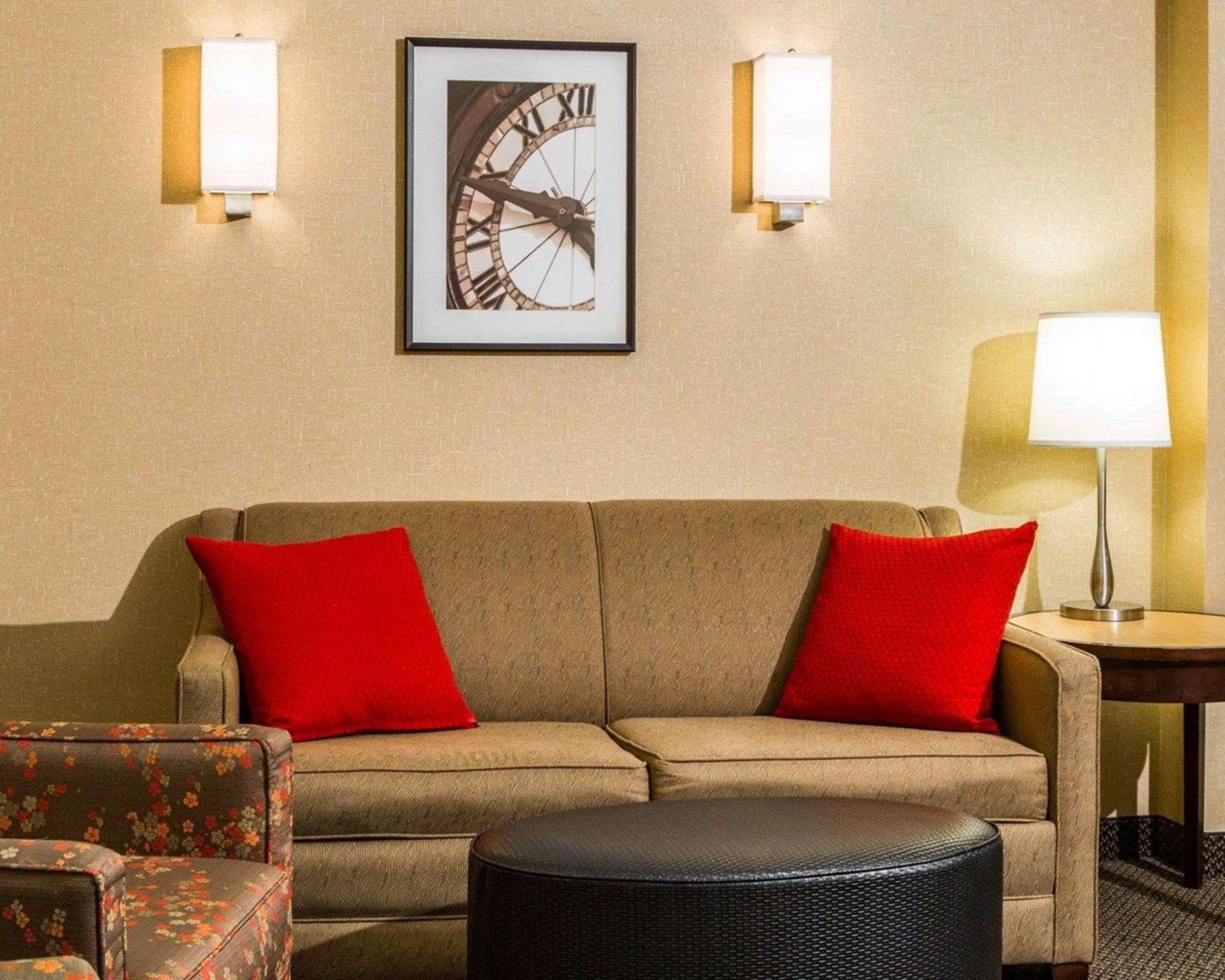 Cambria Hotel Traverse City photo 17