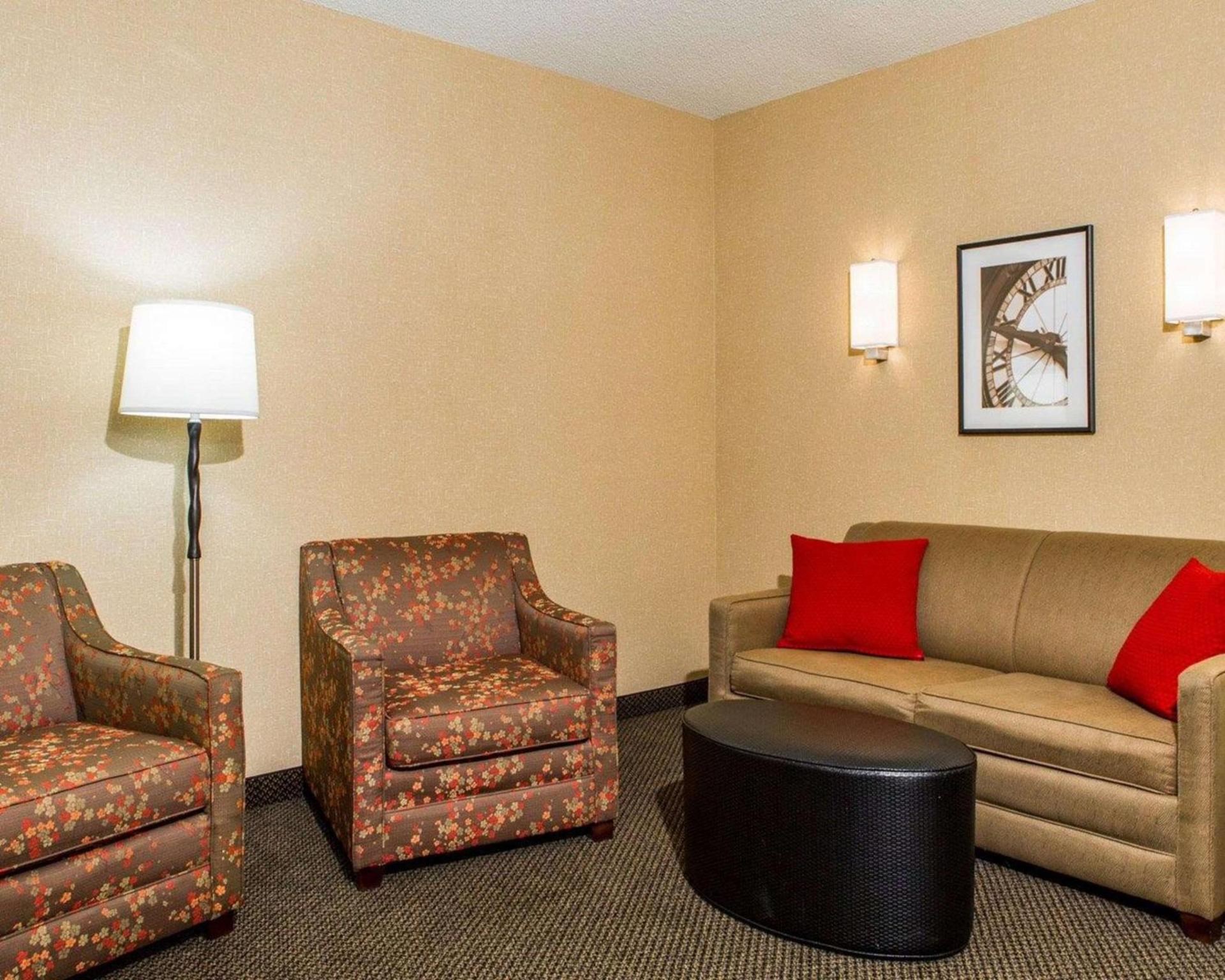 Cambria Hotel Traverse City photo 16