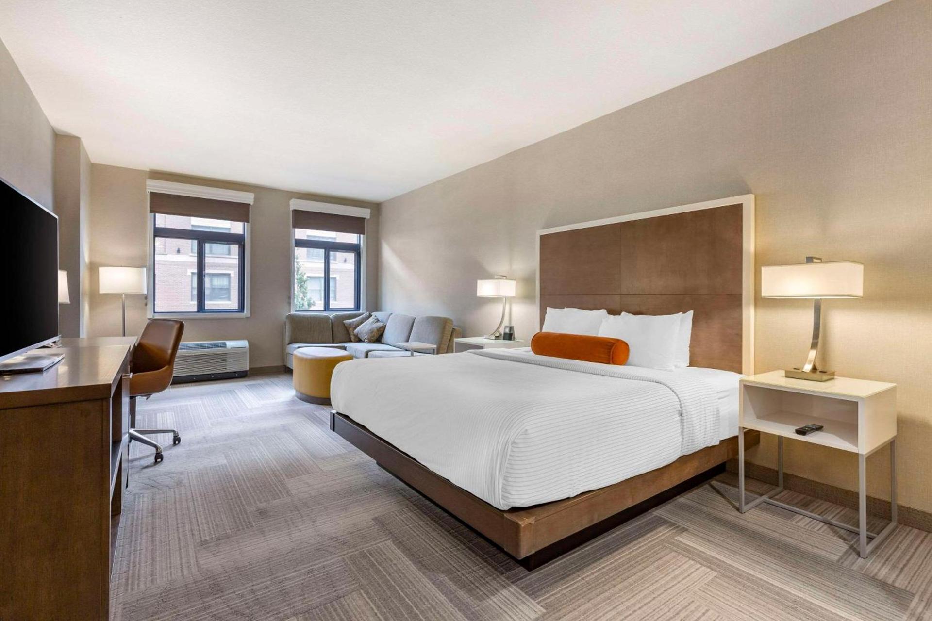 Cambria Hotel Rockville photo 17