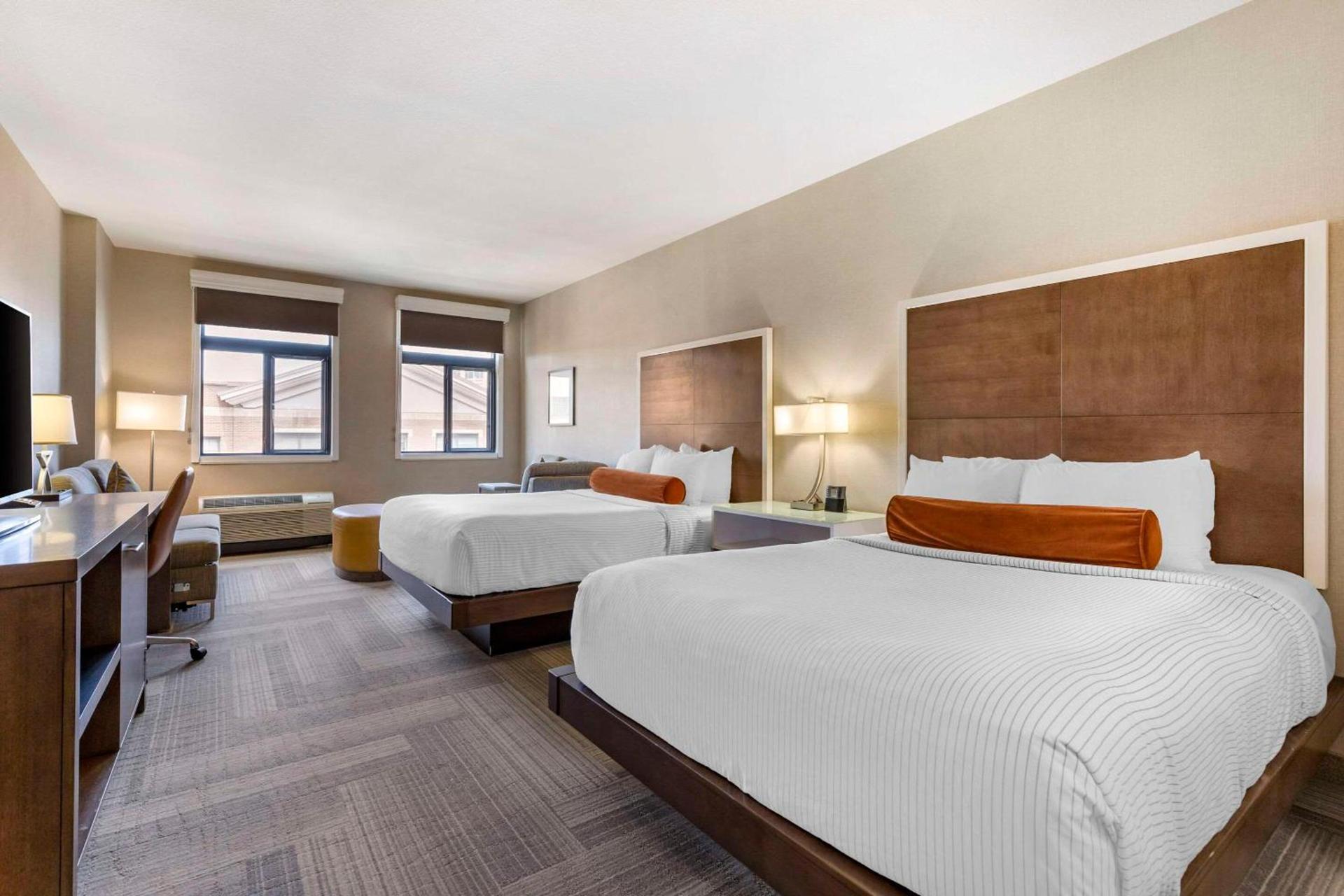 Cambria Hotel Rockville photo 33