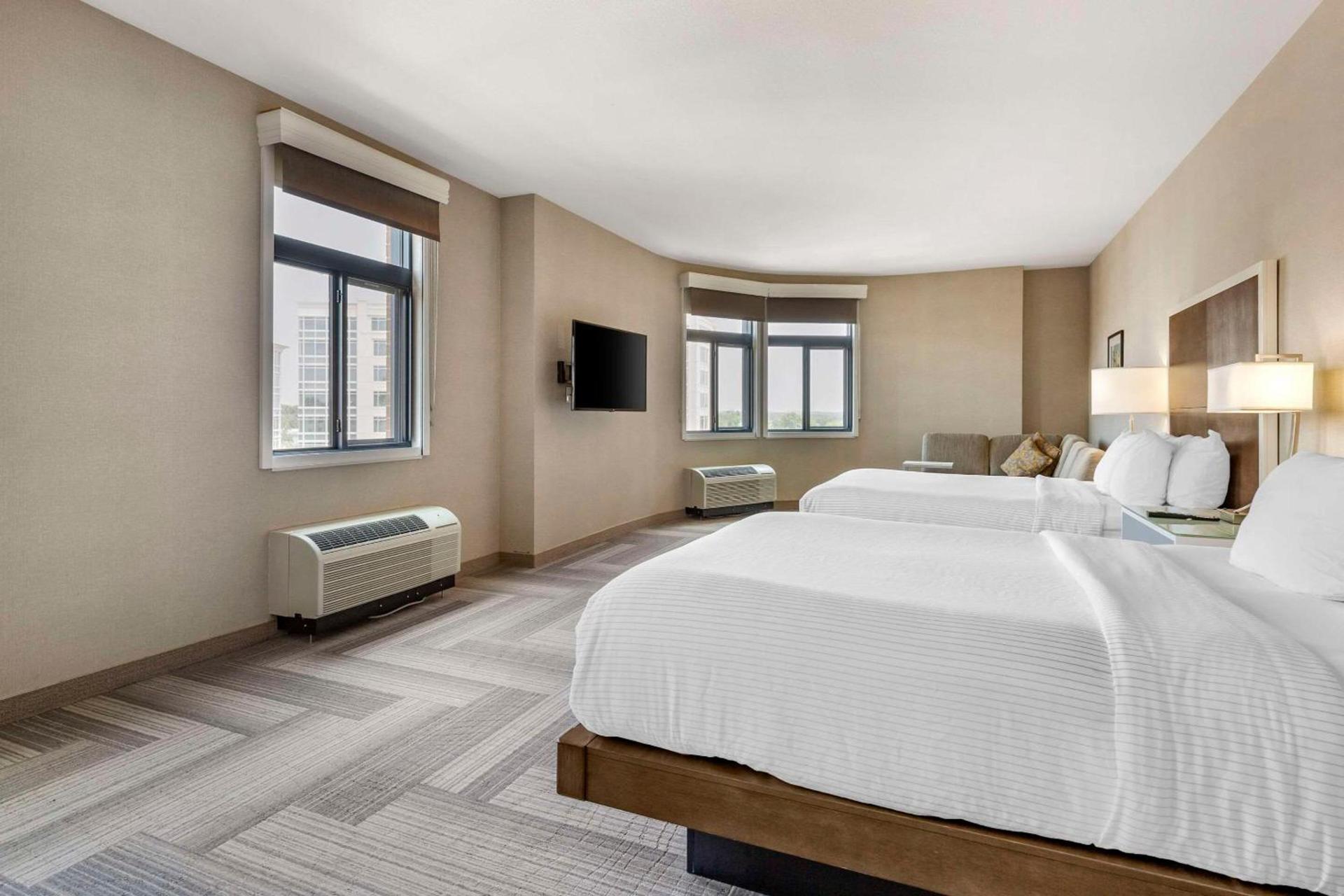 Cambria Hotel Rockville photo 37
