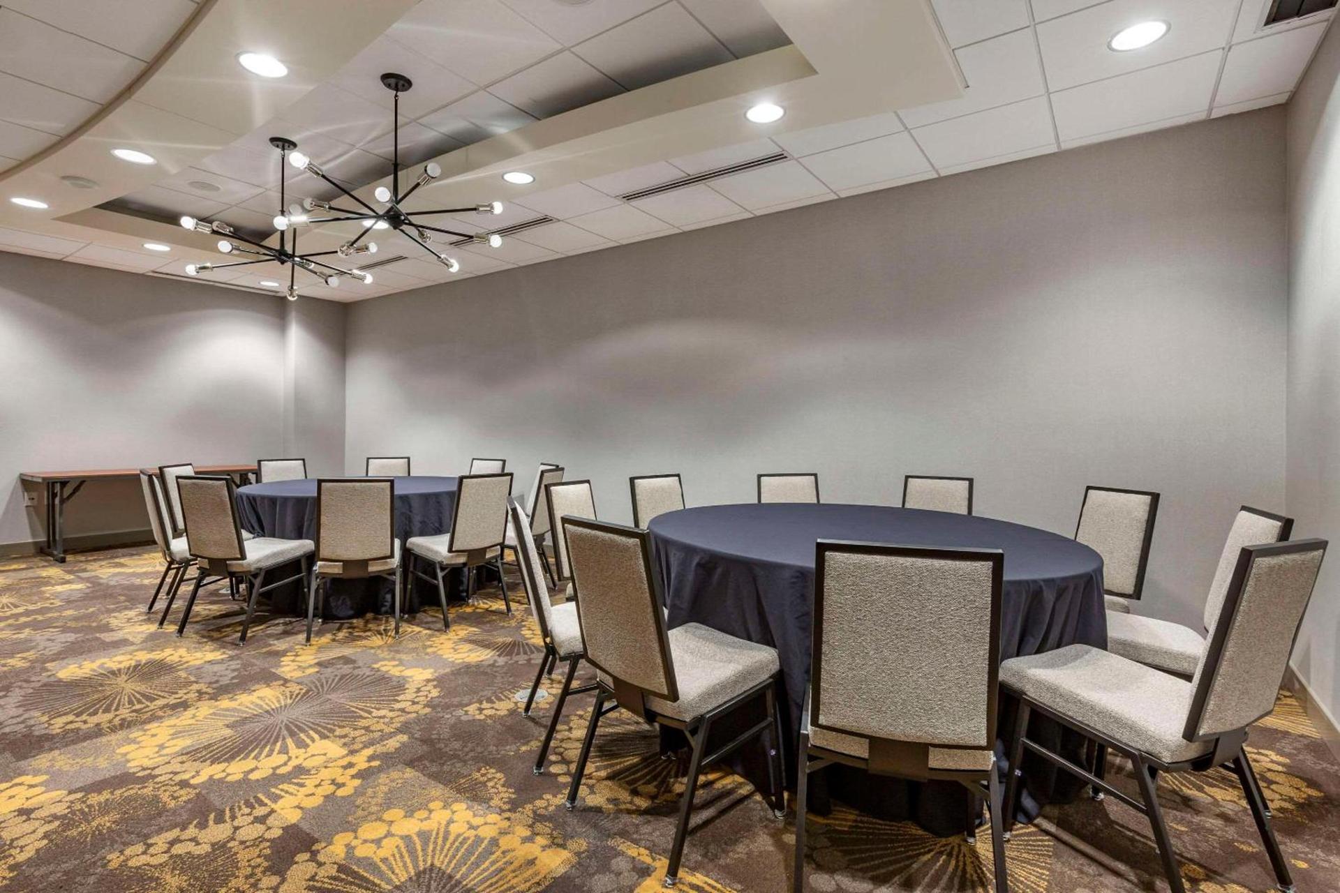 Cambria Hotel Rockville photo 47