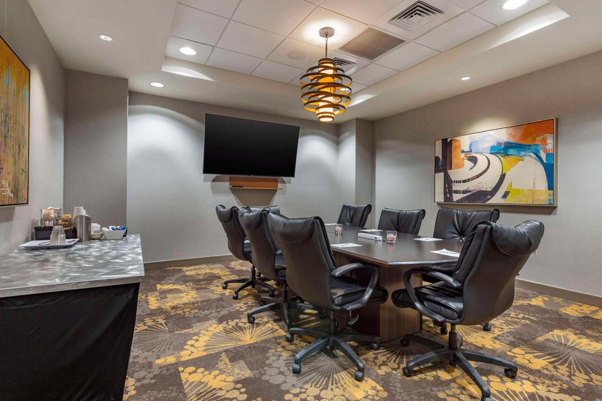 Cambria Hotel Rockville photo 48