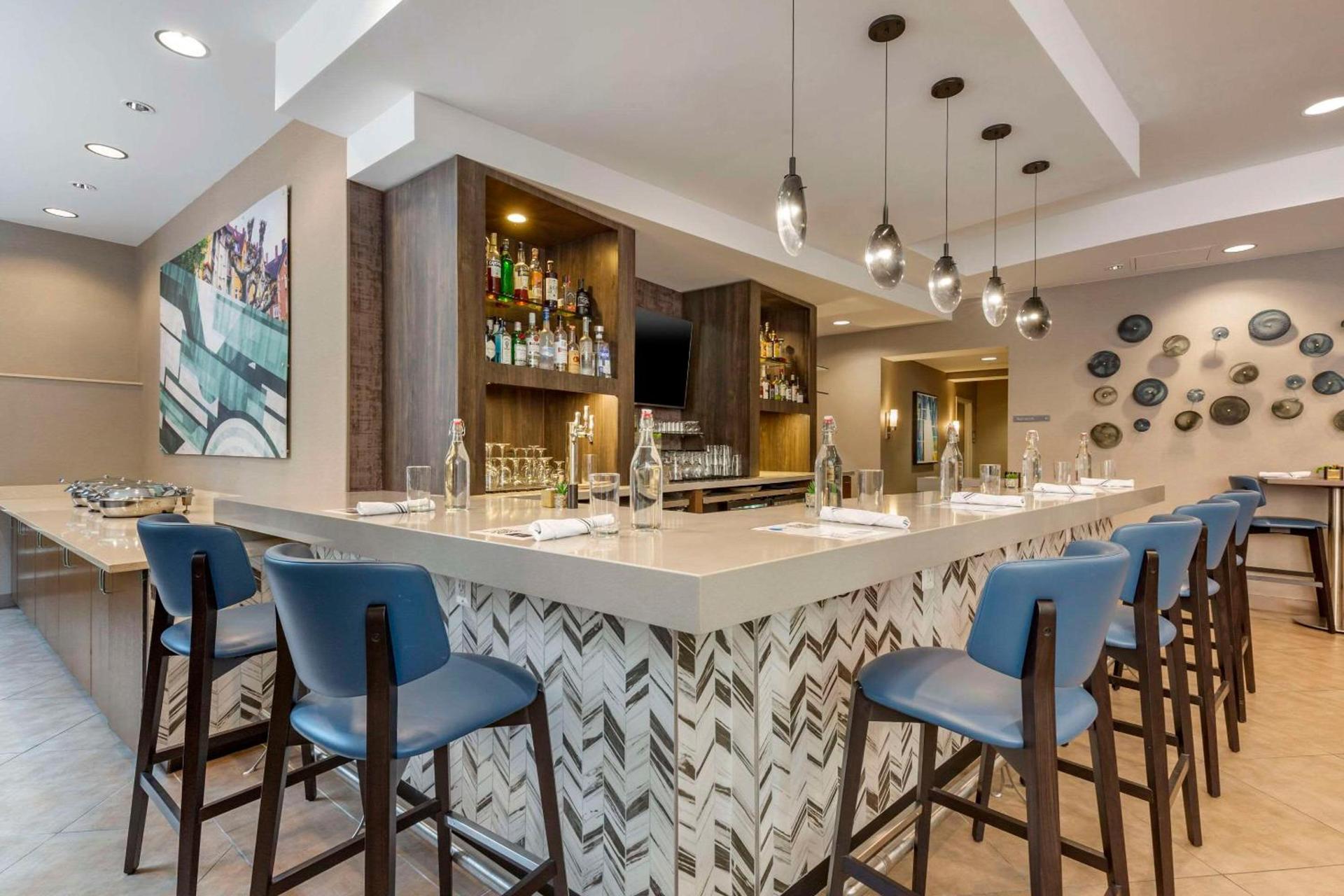 Cambria Hotel Rockville photo 53
