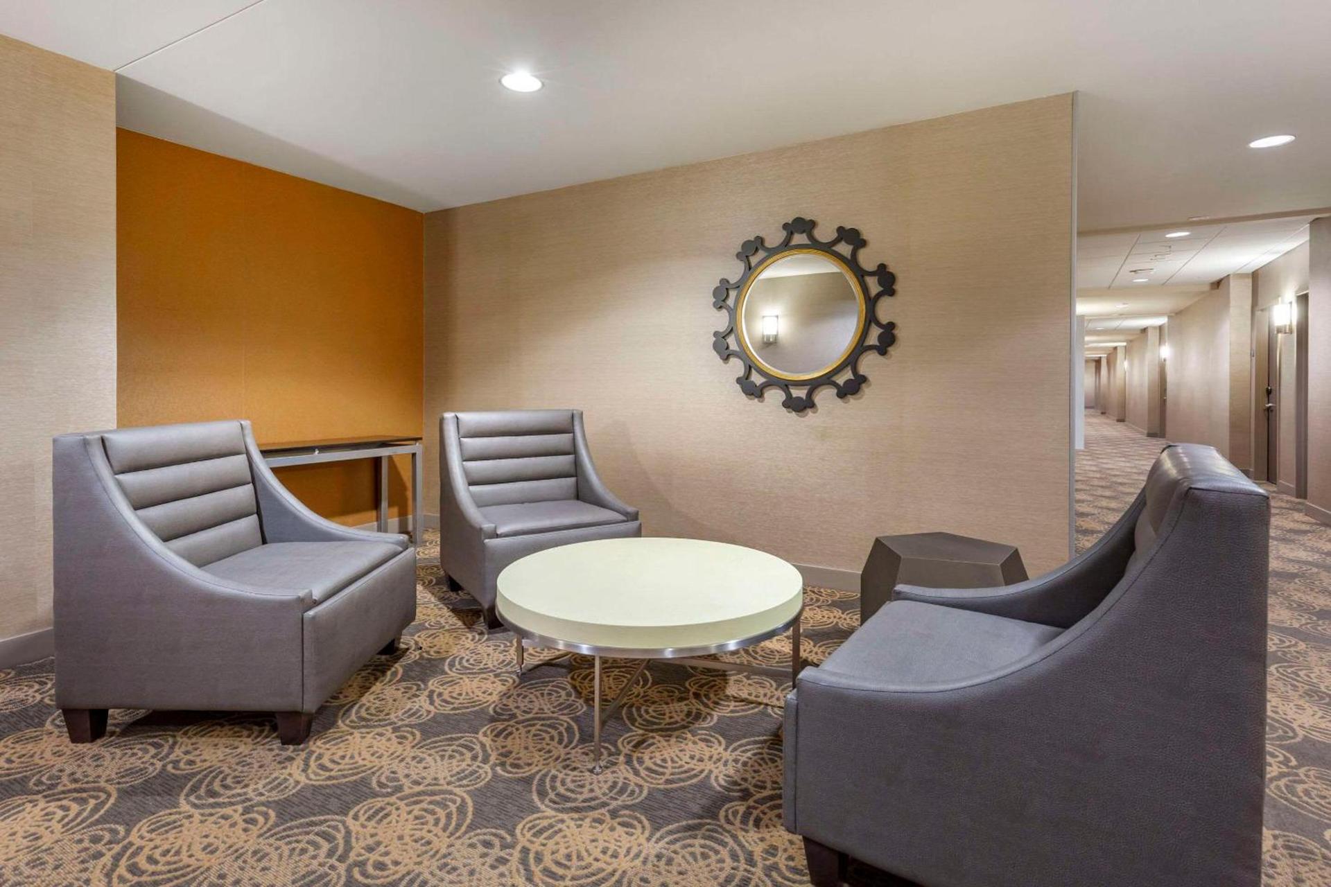 Cambria Hotel Rockville photo 58