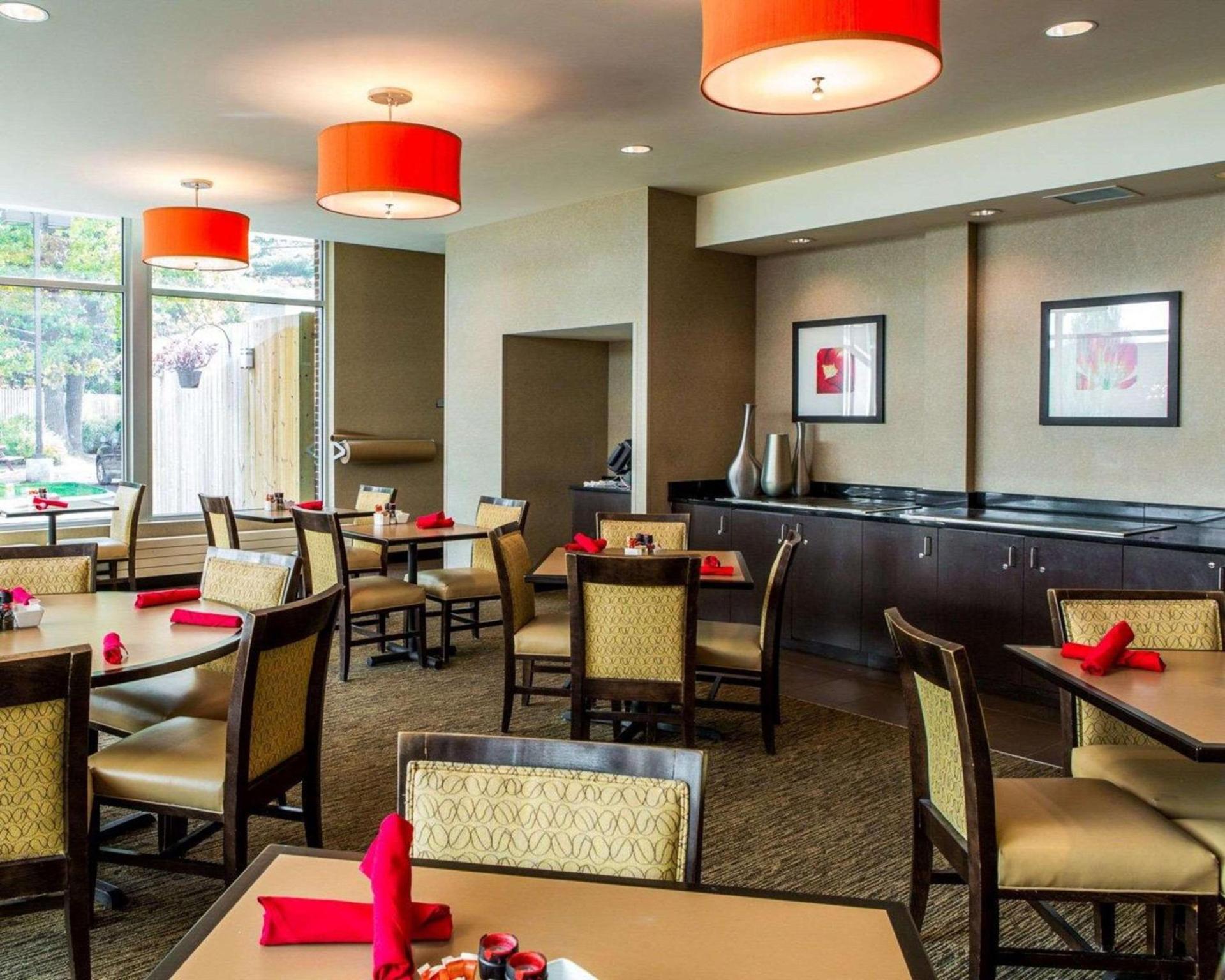 Cambria Hotel Traverse City photo 45