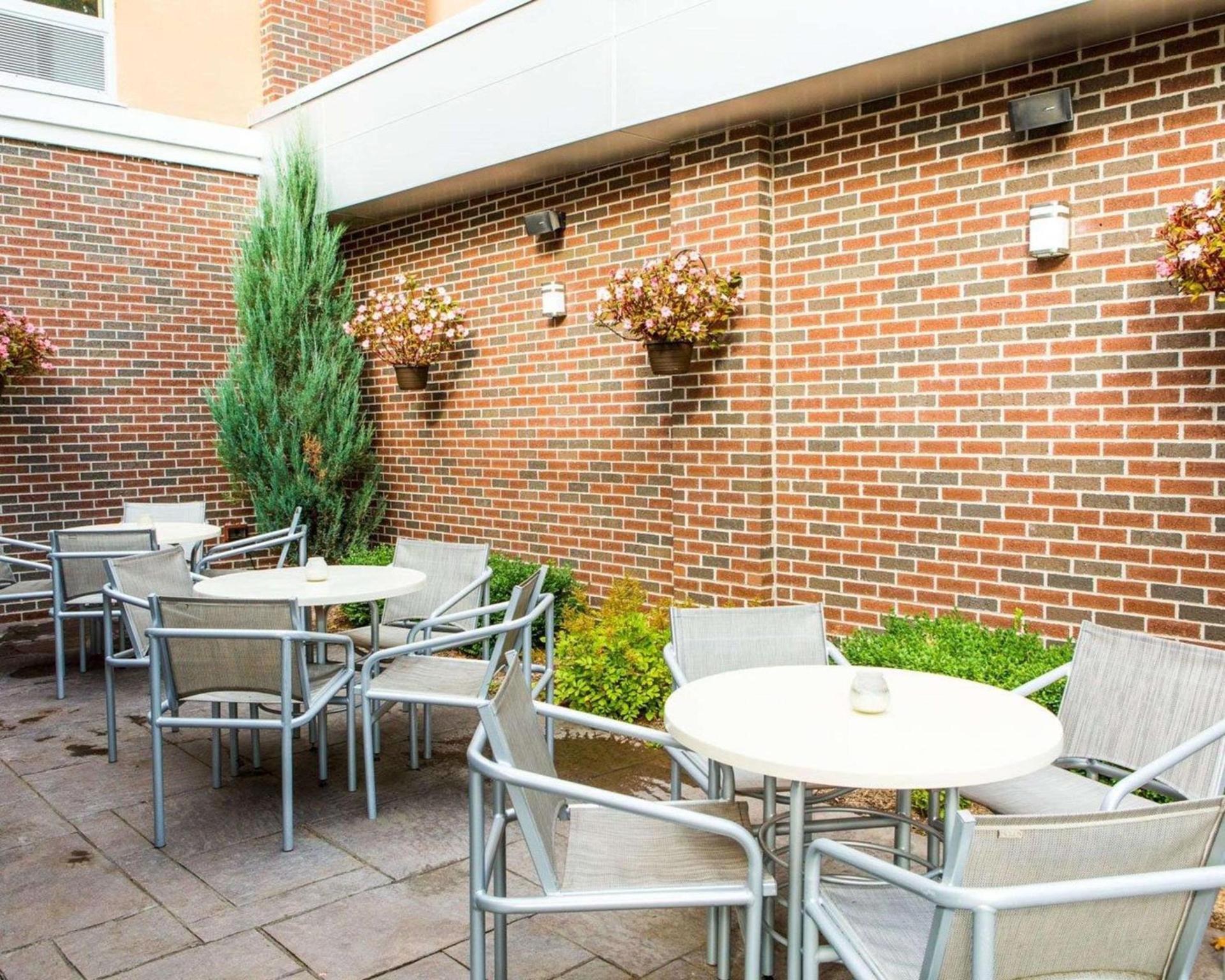 Cambria Hotel Traverse City photo 47