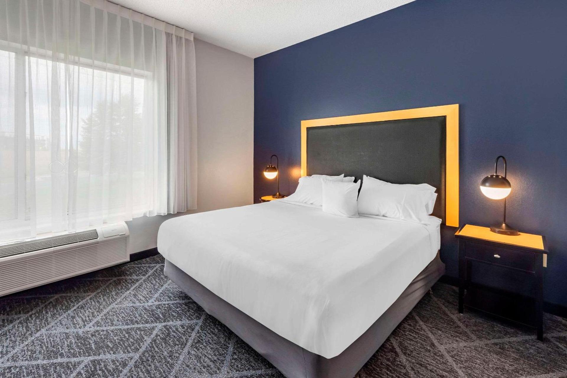 Cambria Hotel Minneapolis Maple Grove photo 15