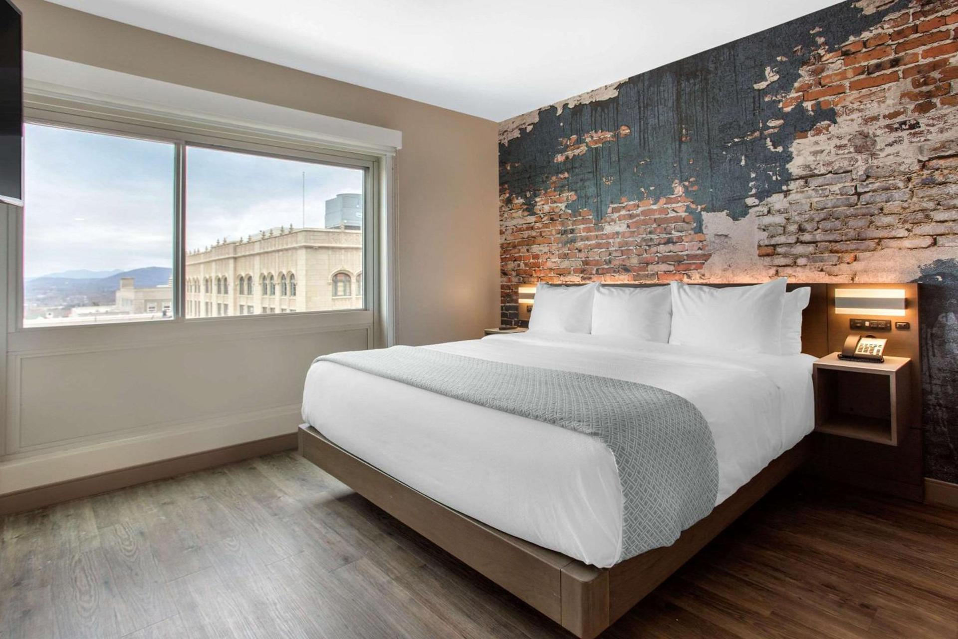 Cambria Hotel Downtown Asheville photo 32