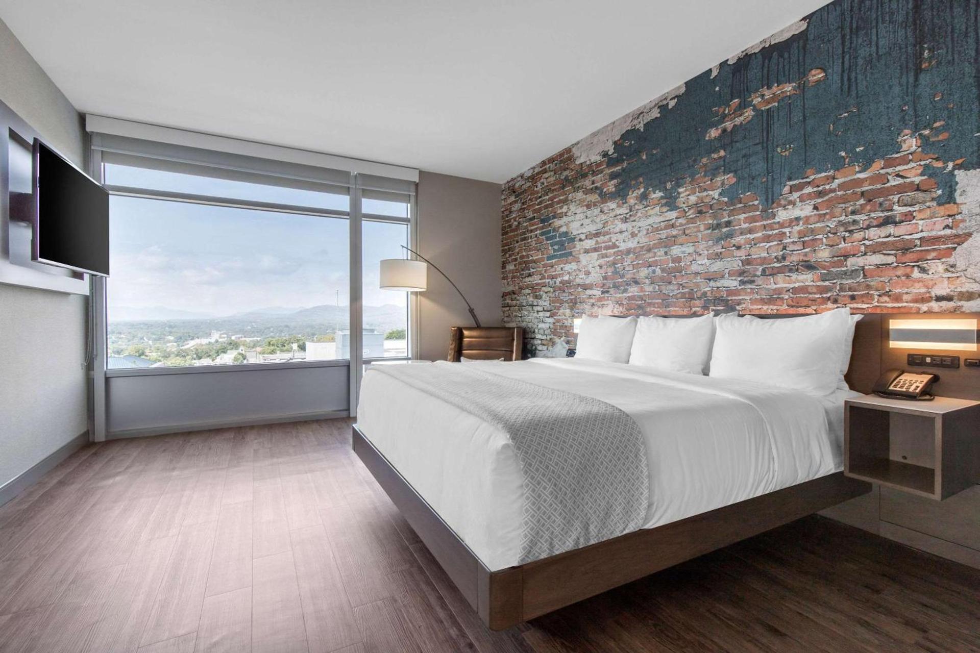 Cambria Hotel Downtown Asheville photo 39