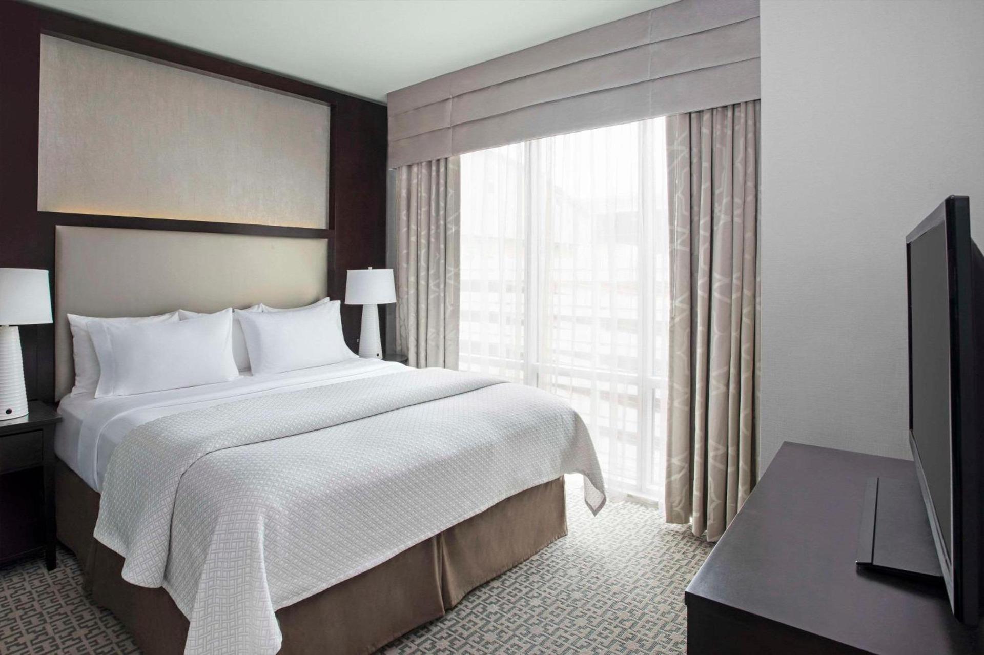 Cambria Hotel White Plains - Downtown photo 5