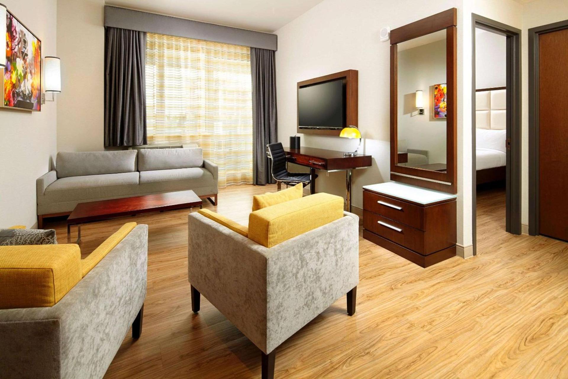 Cambria Hotel New York - Chelsea photo 10