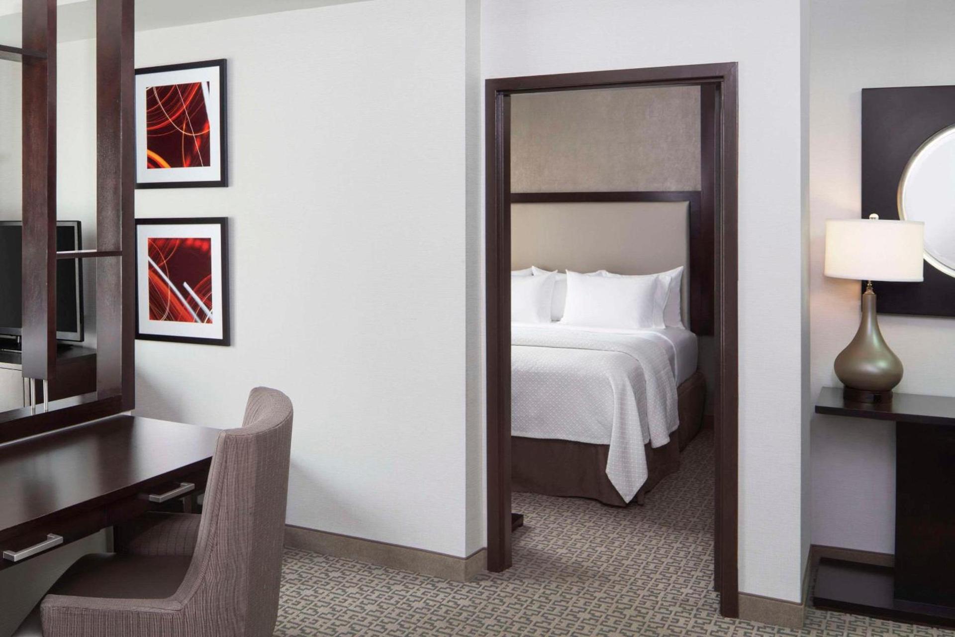 Cambria Hotel White Plains - Downtown photo 13