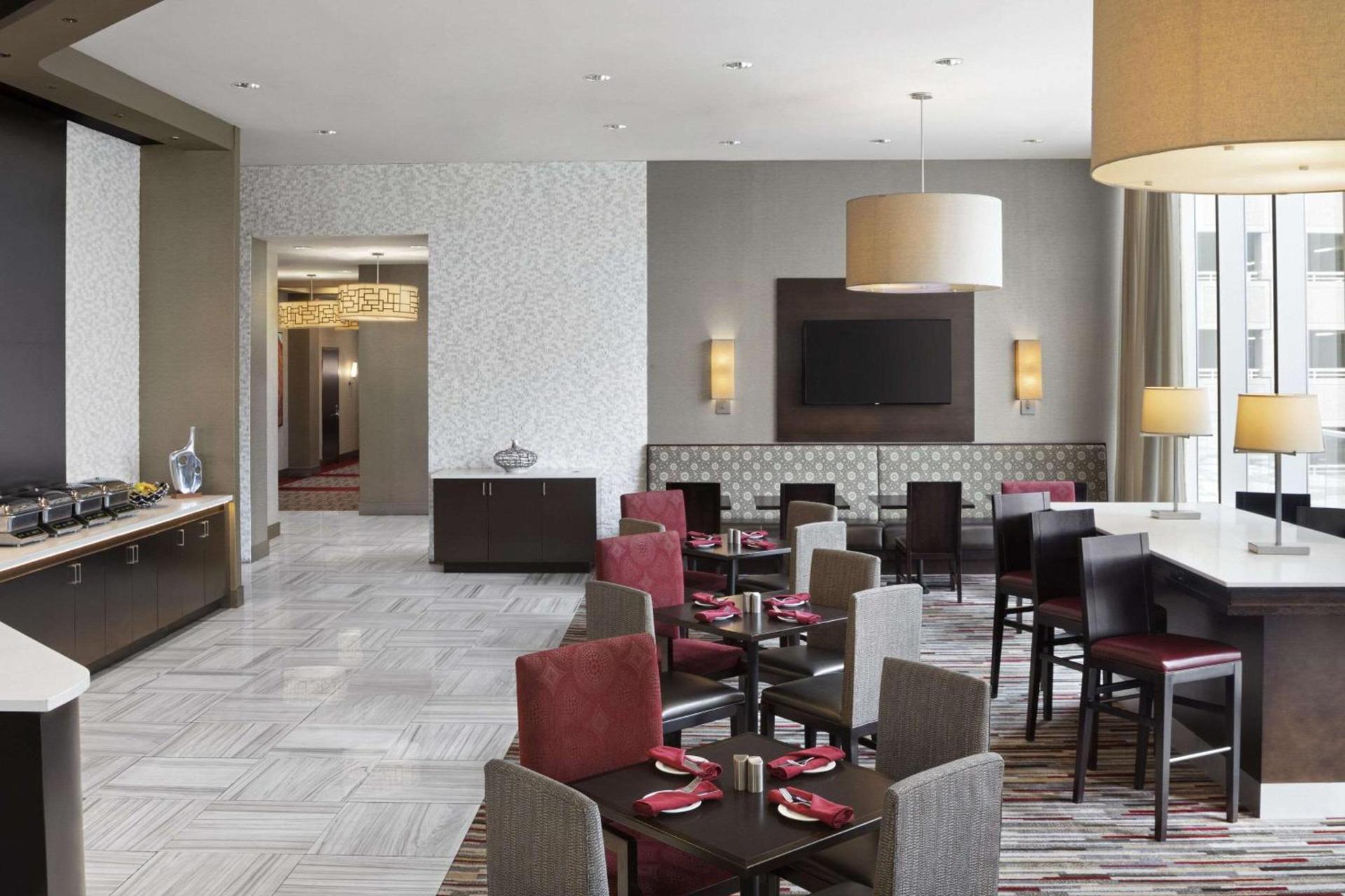 Cambria Hotel White Plains - Downtown photo 18