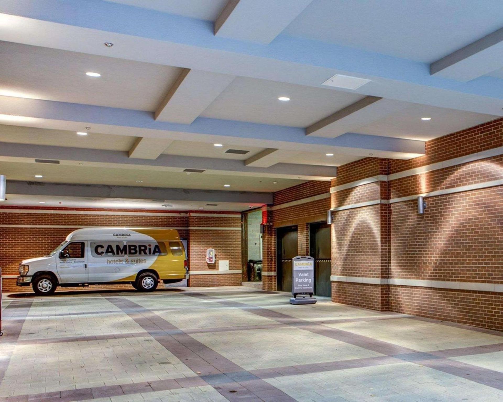 Cambria Hotel White Plains - Downtown photo 21