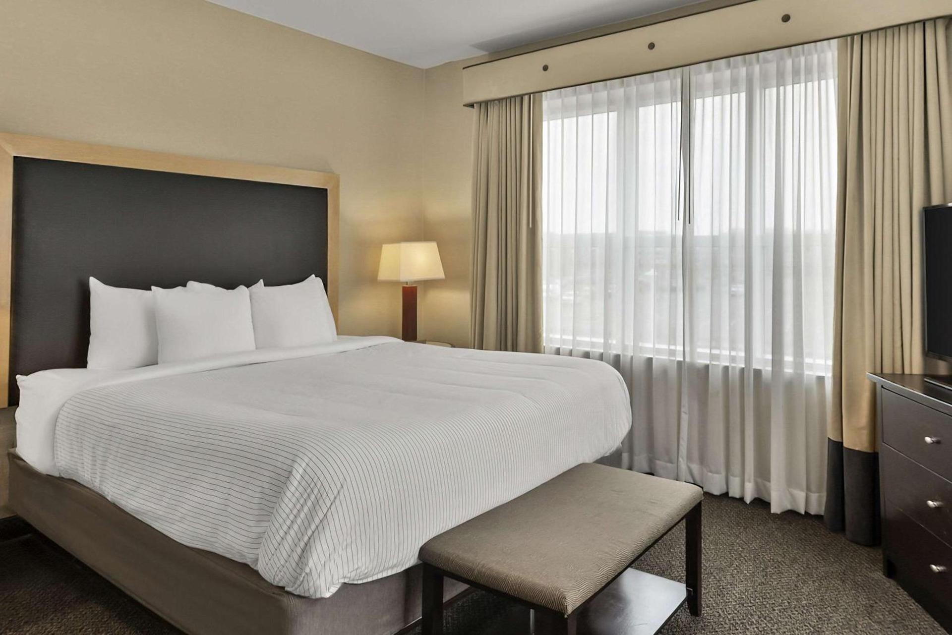 Cambria Hotel Columbus - Polaris photo 19
