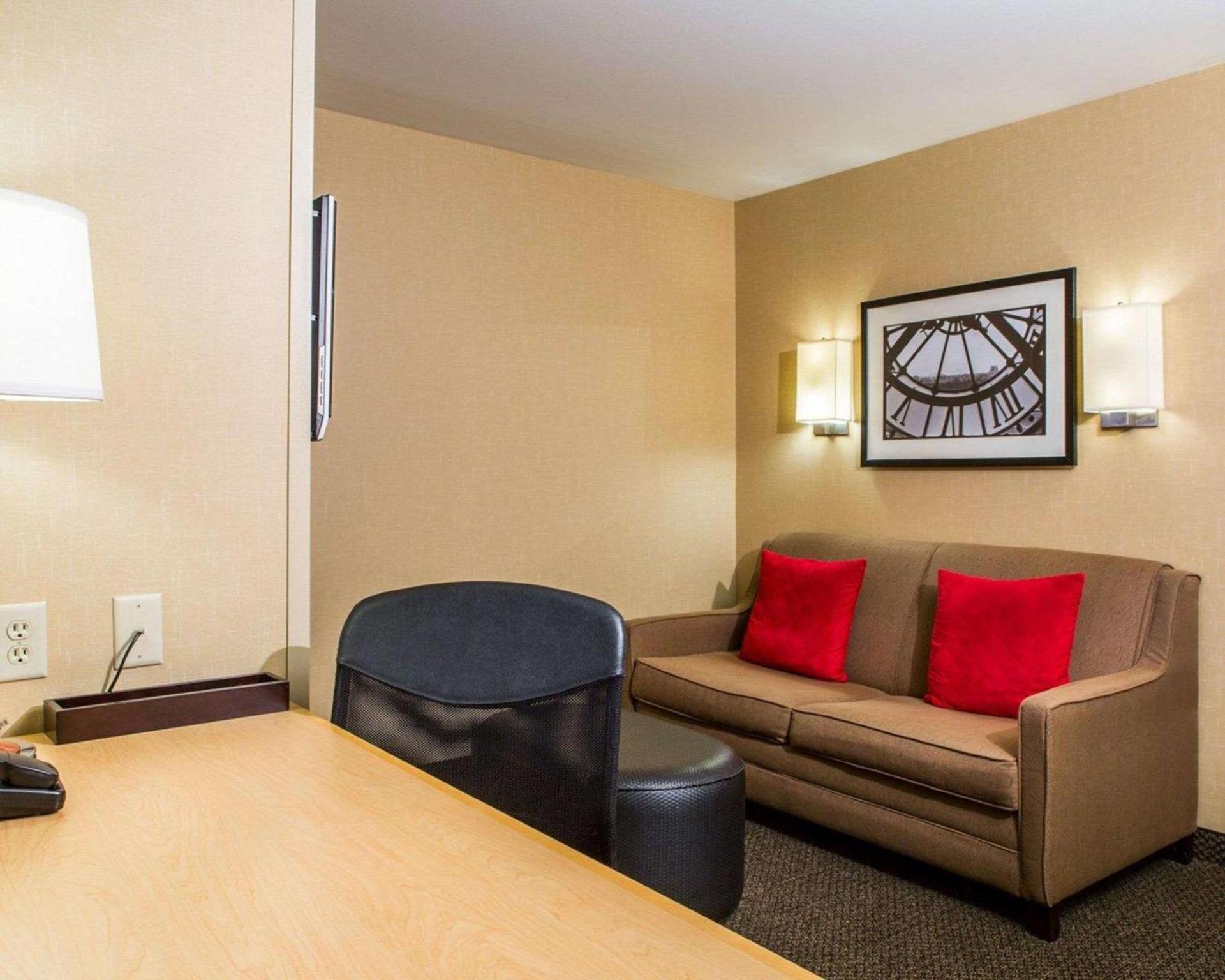 Cambria Hotel Appleton photo 10