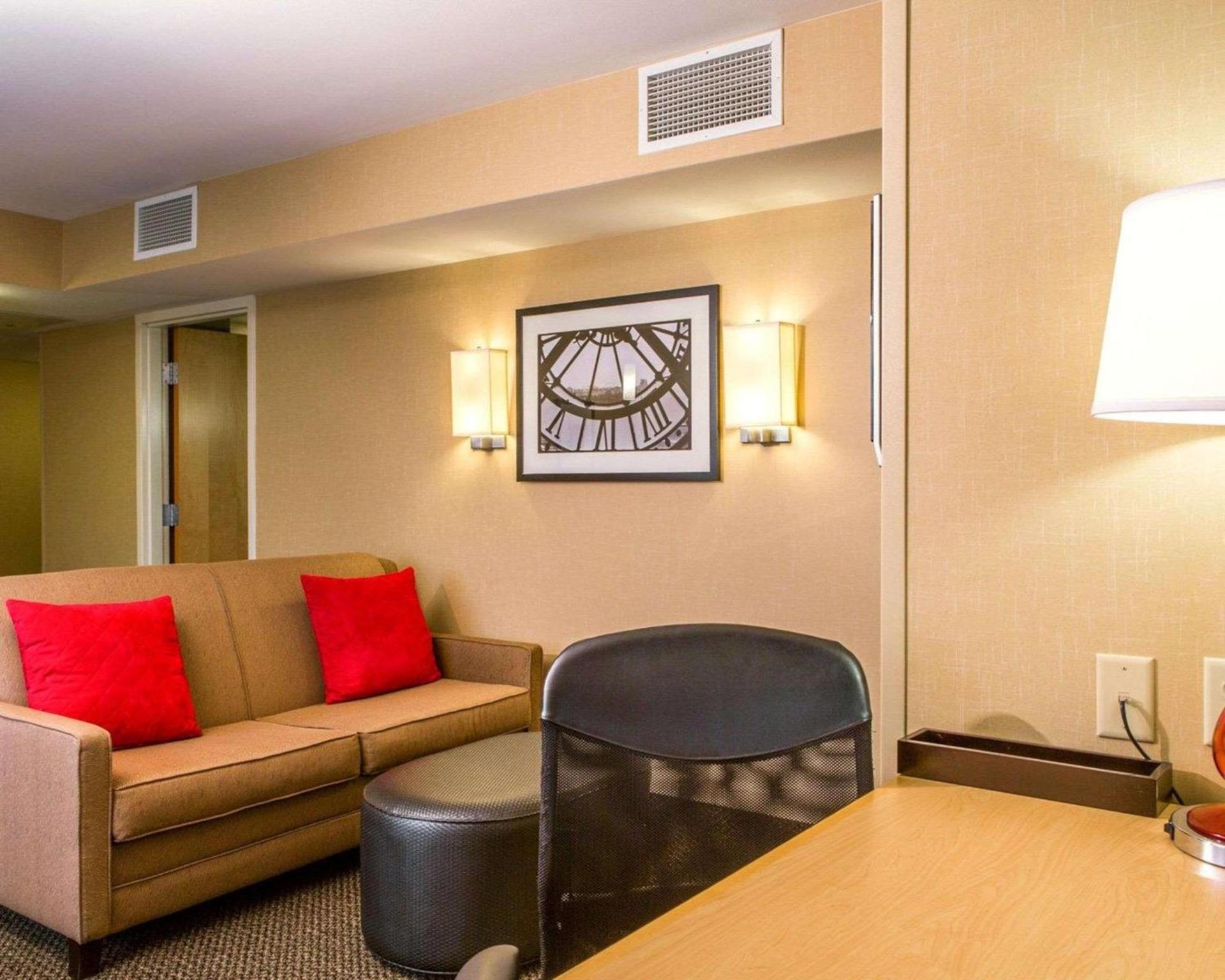 Cambria Hotel Appleton photo 12