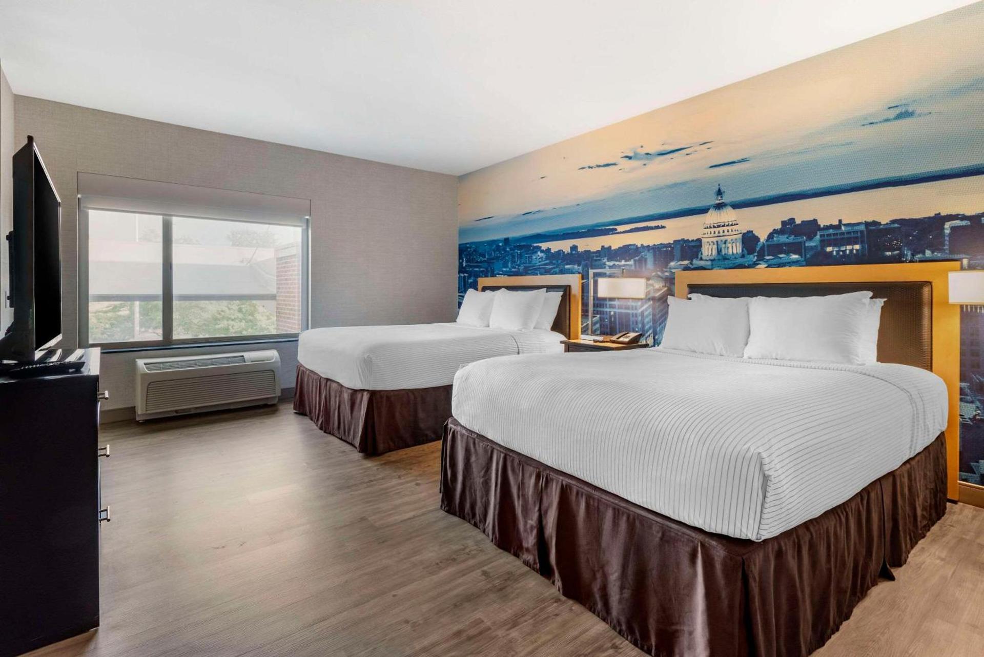 Cambria Hotel Madison East photo 31