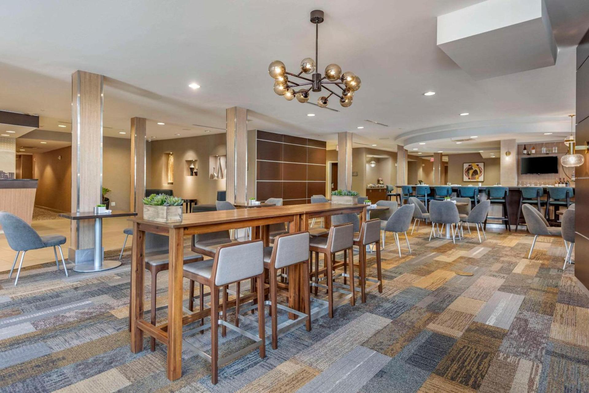 Cambria Hotel Madison East photo 45