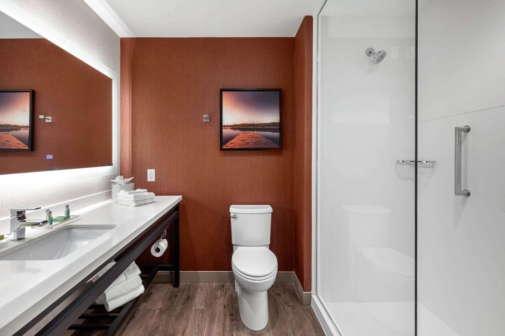 Cambria Hotel Omaha Downtown photo 17