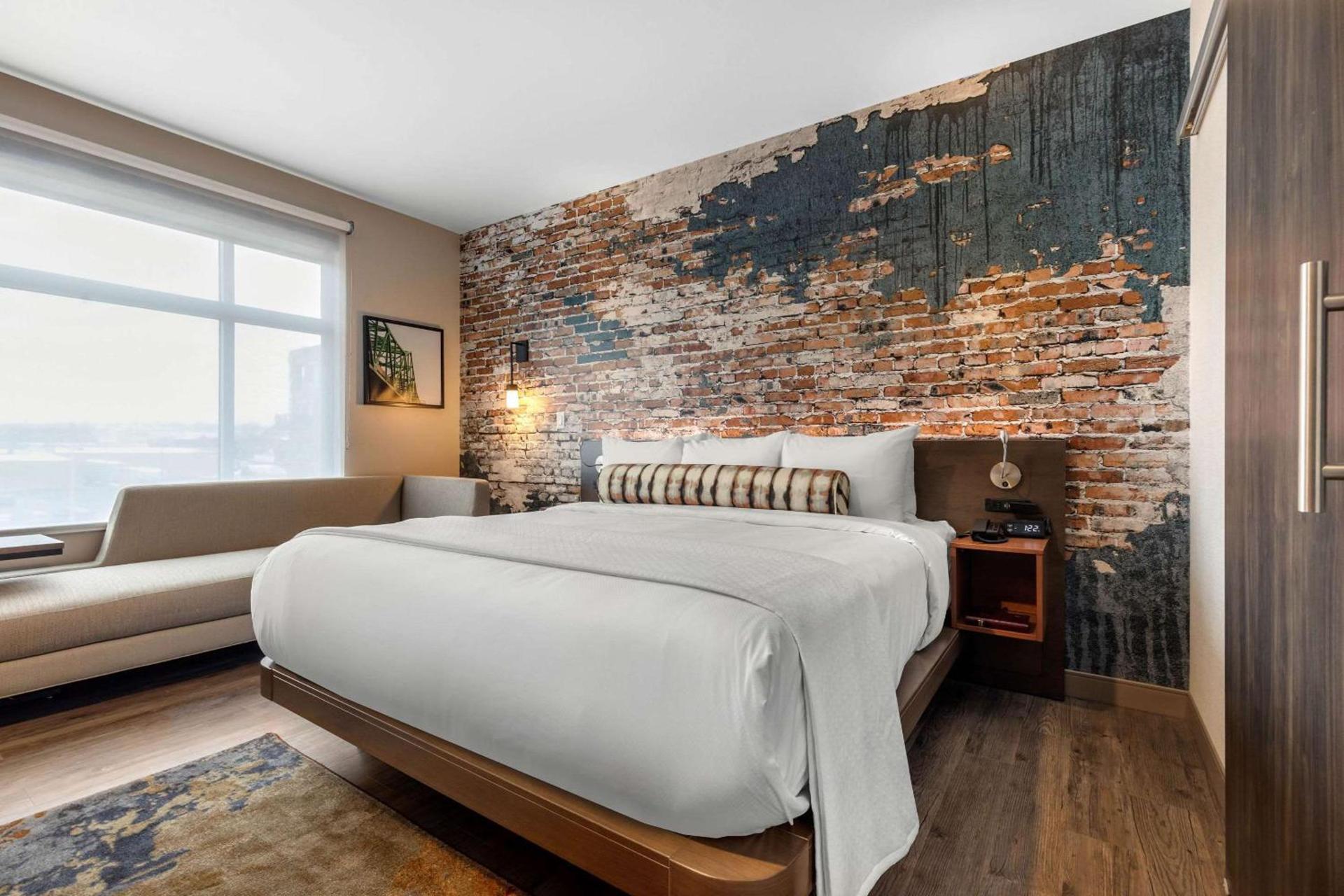 Cambria Hotel Omaha Downtown photo 20