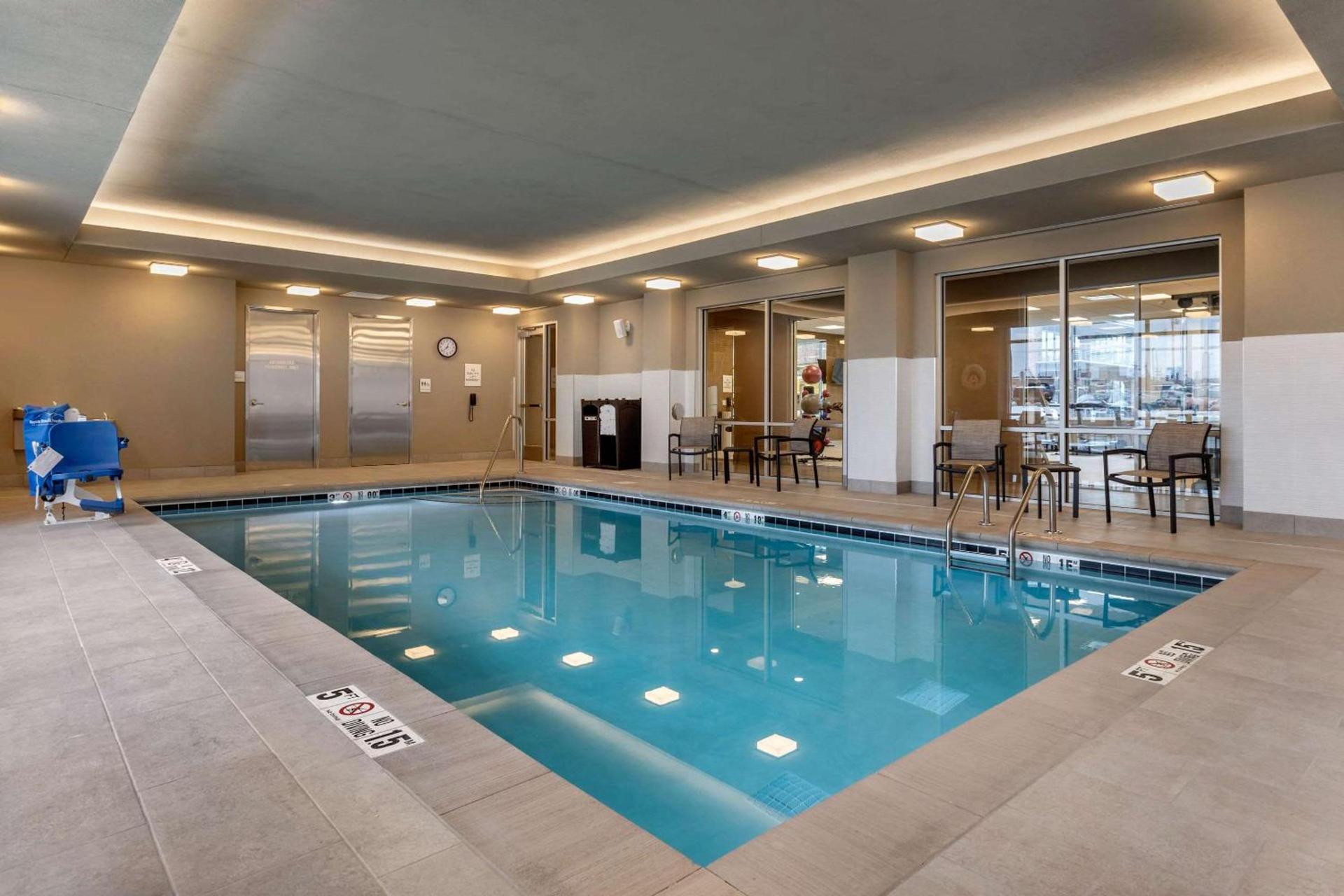Cambria Hotel Omaha Downtown photo 27