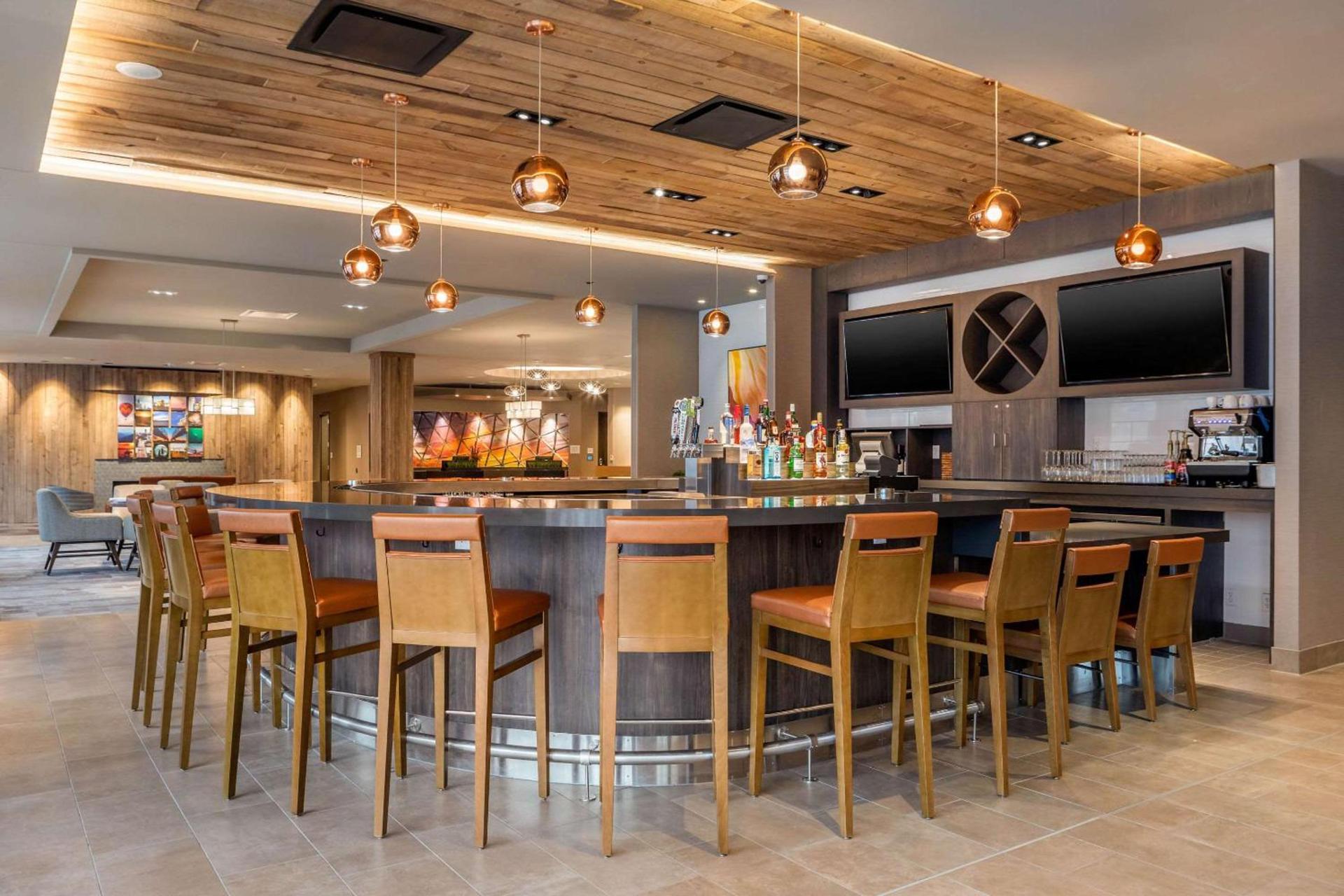 Cambria Hotel Omaha Downtown photo 36