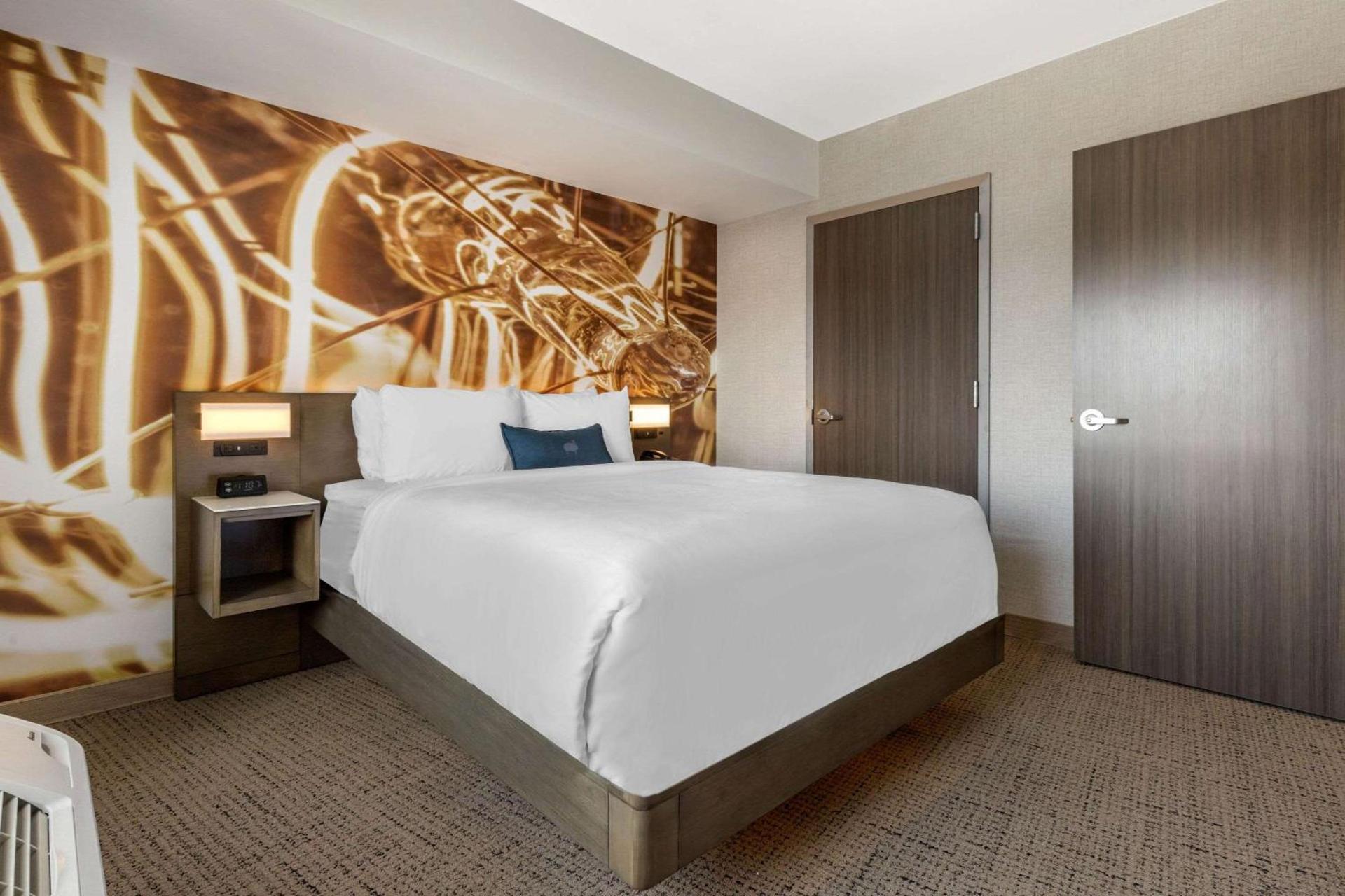 Cambria Hotel West Orange photo 30