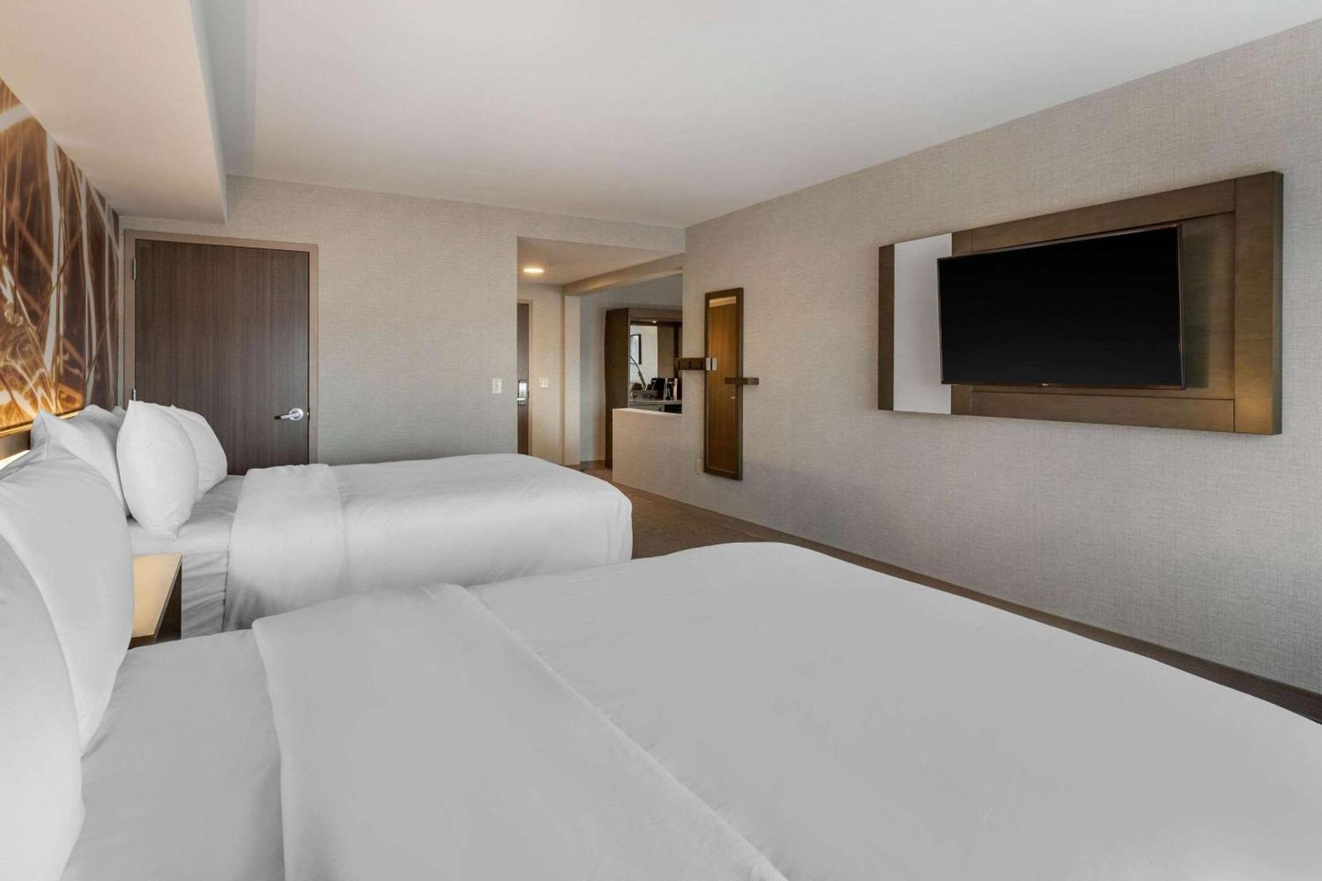 Cambria Hotel West Orange photo 33