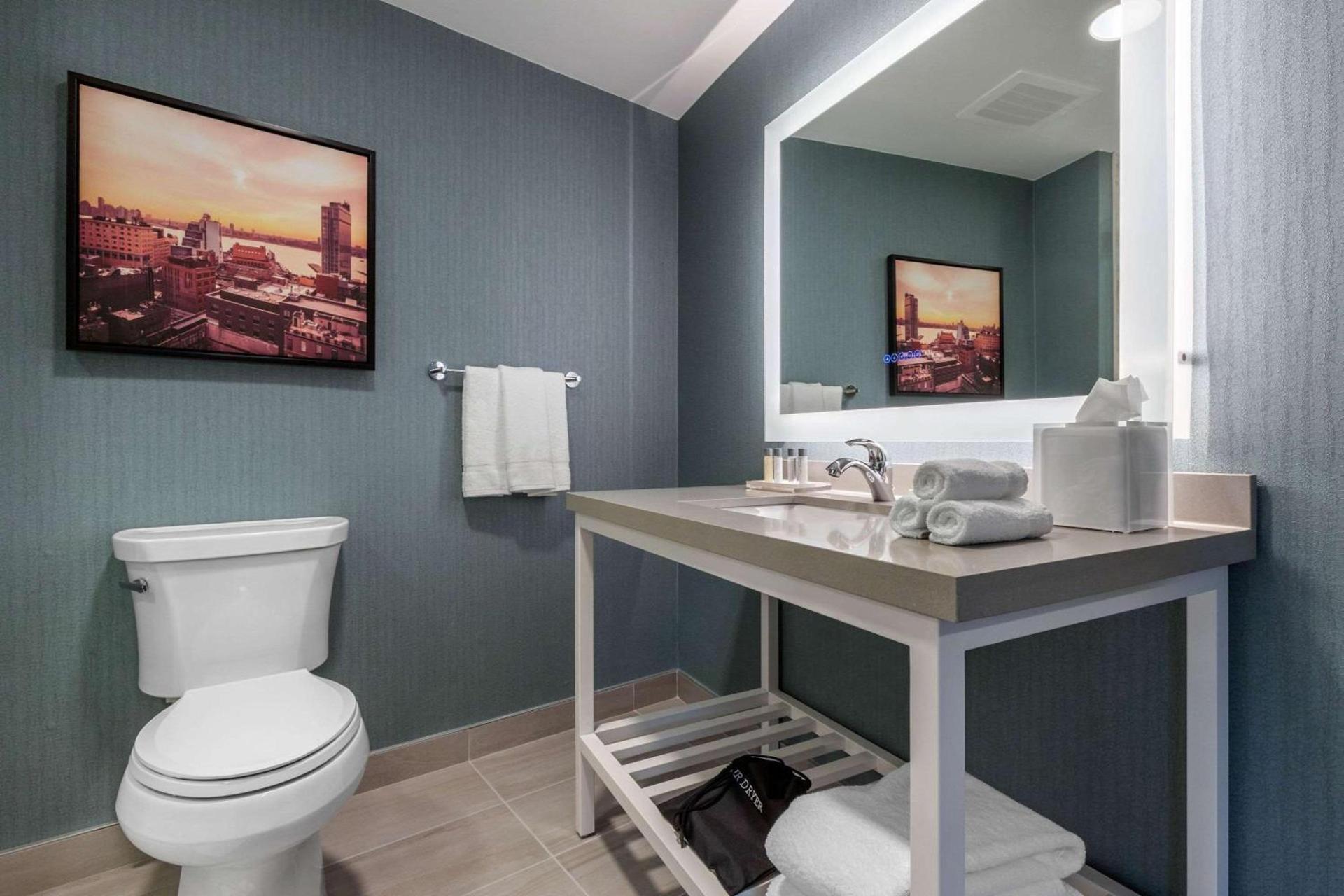 Cambria Hotel West Orange photo 46