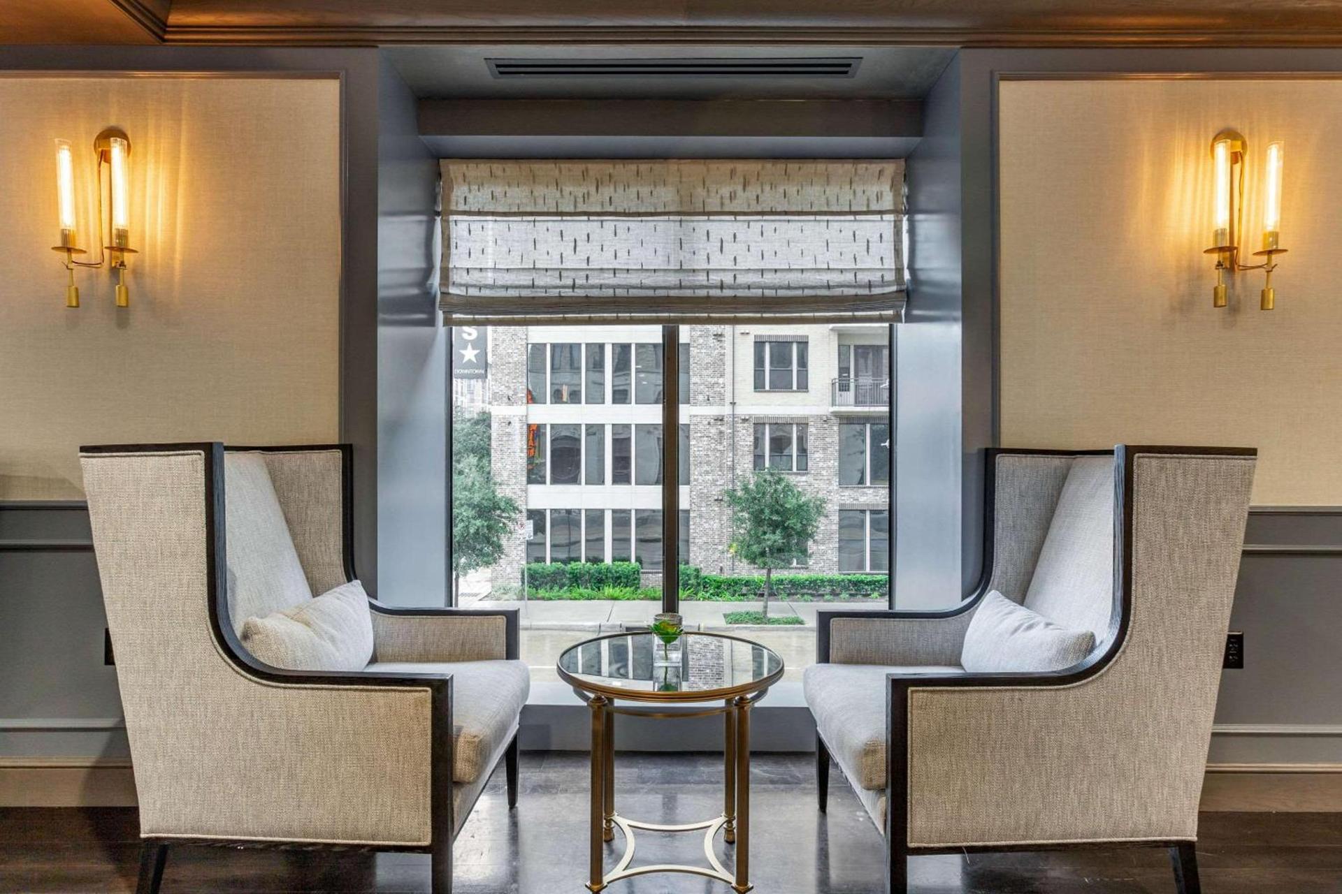 Cambria Hotel Houston Downtown Convention Center photo 4