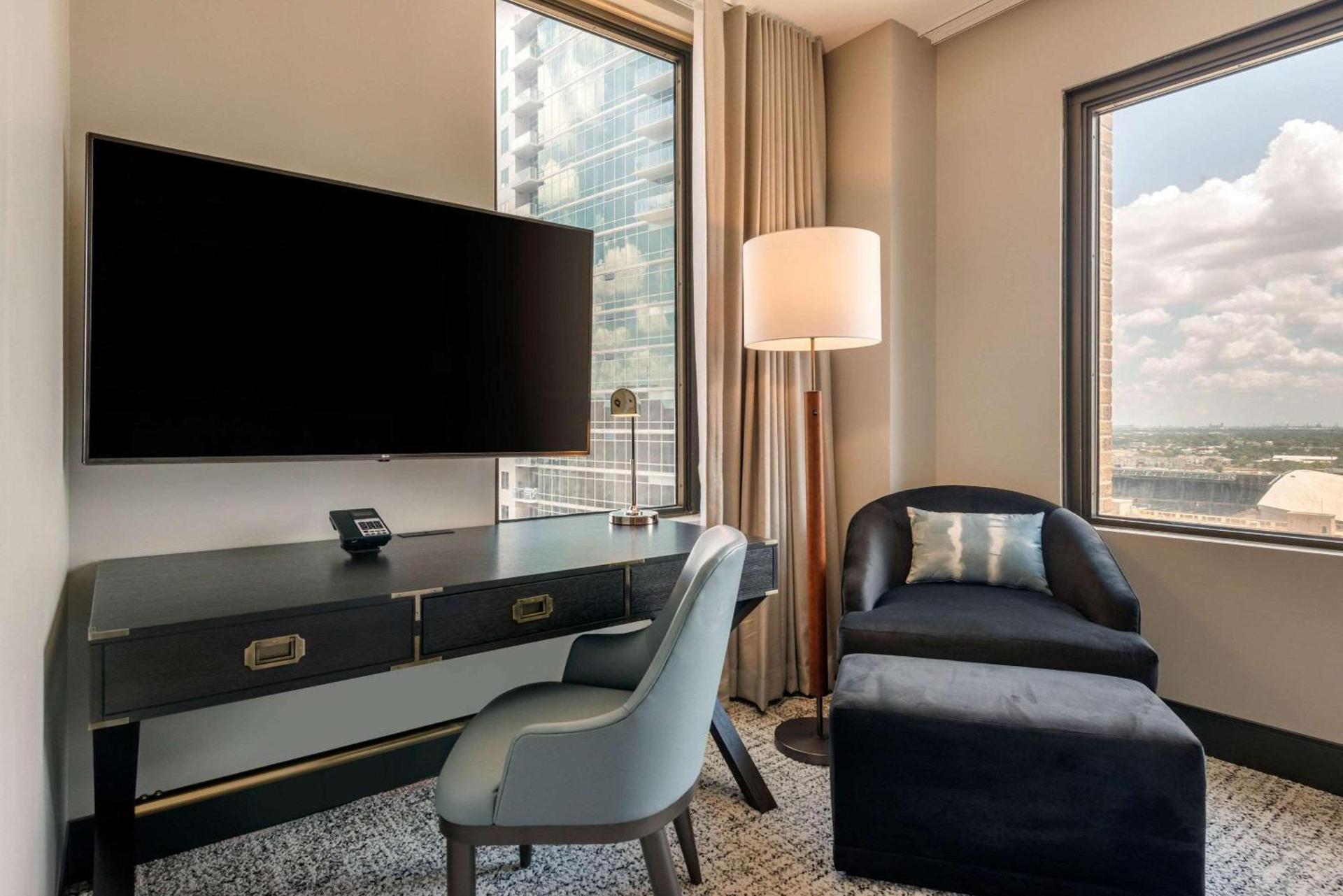 Cambria Hotel Houston Downtown Convention Center photo 15