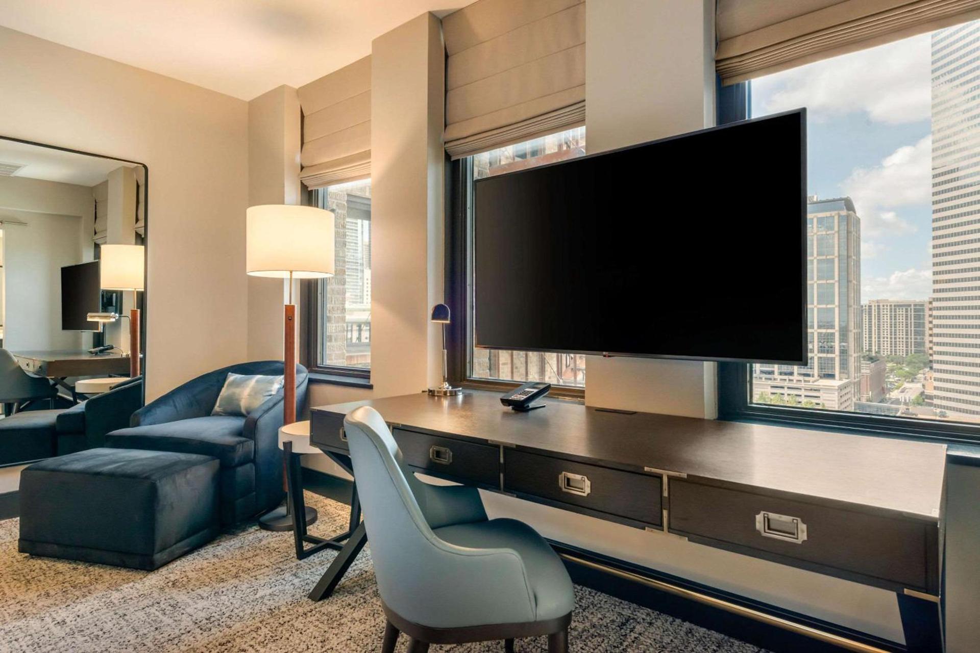 Cambria Hotel Houston Downtown Convention Center photo 22