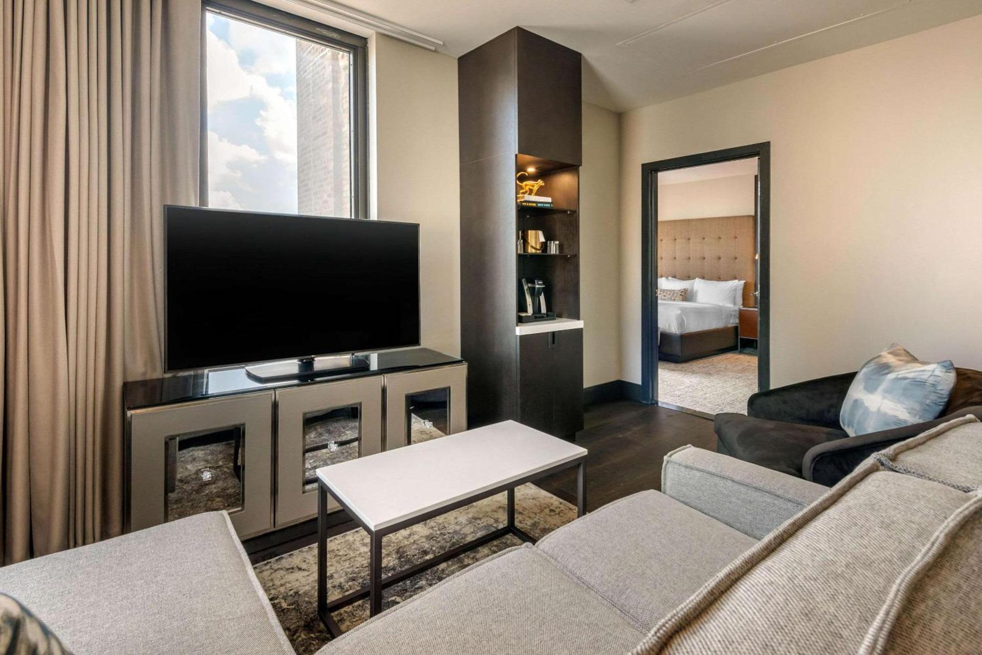 Cambria Hotel Houston Downtown Convention Center photo 34