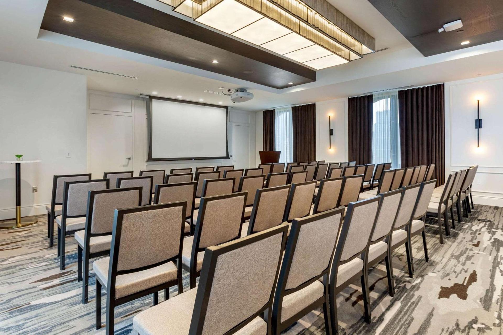 Cambria Hotel Houston Downtown Convention Center photo 49