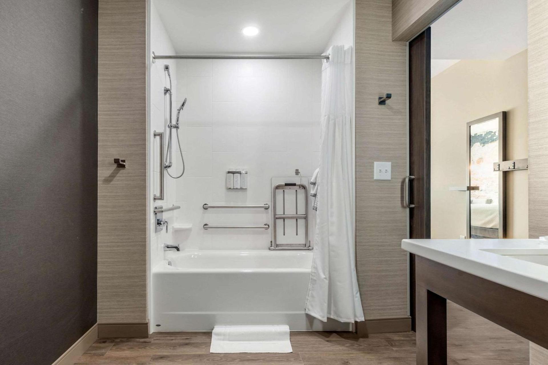 Cambria Hotel Fort Mill photo 27