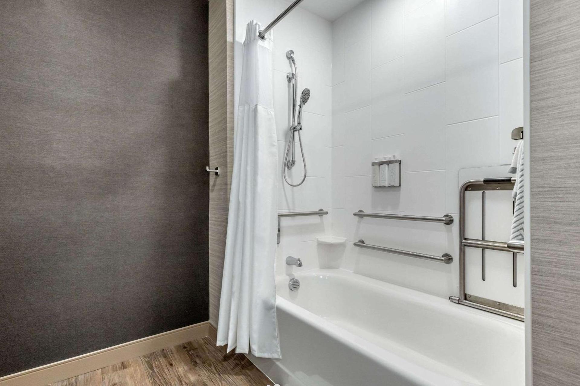 Cambria Hotel Fort Mill photo 34