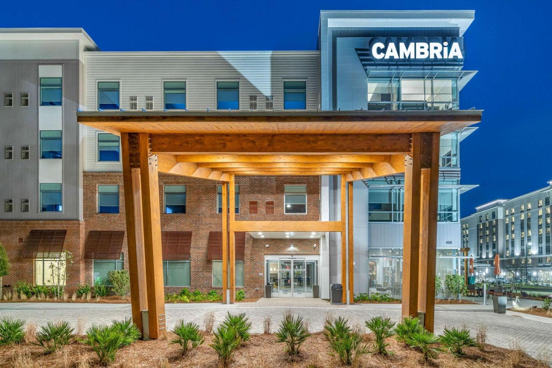 DoubleTree by Hilton Summerville Nexton photo 4