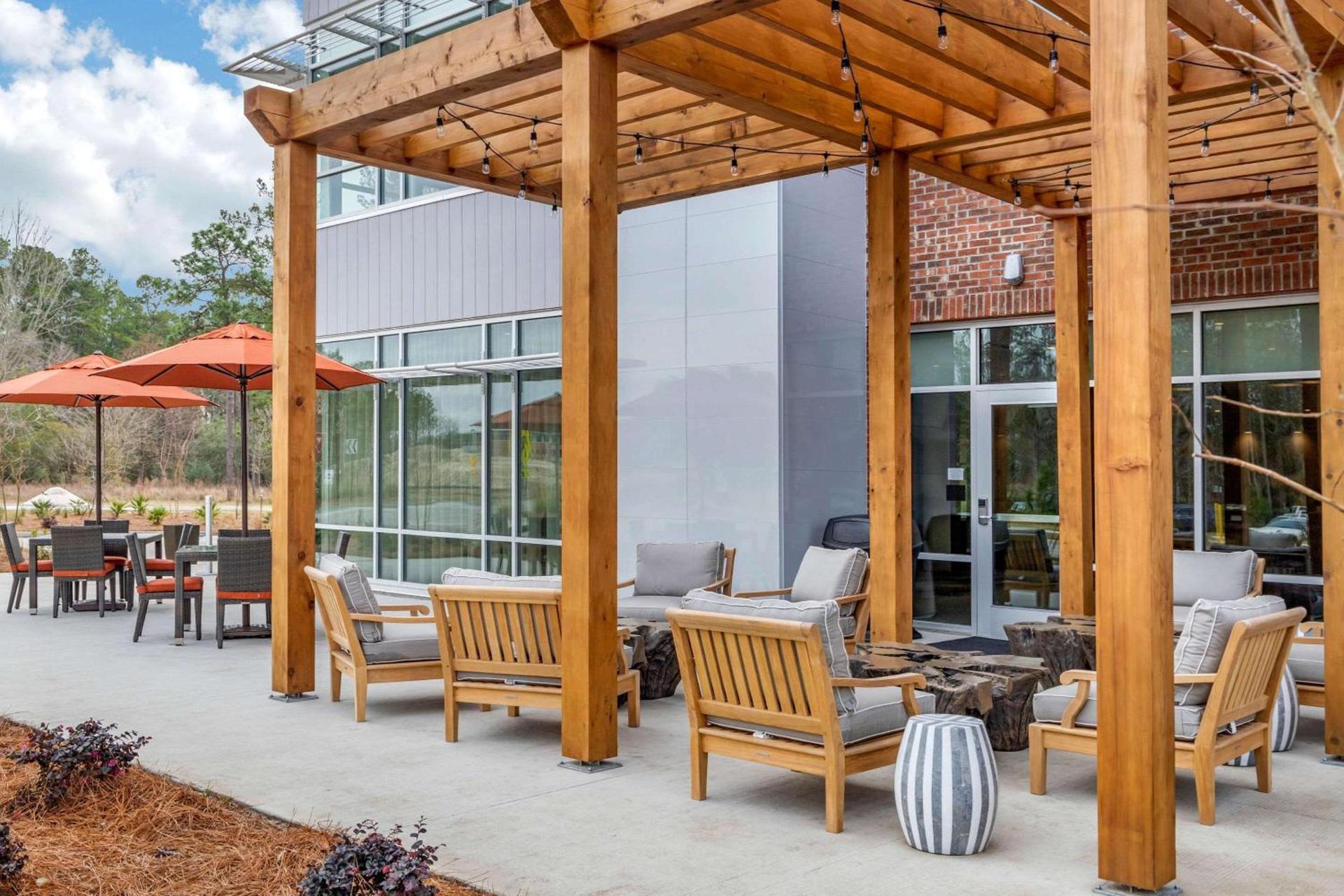 DoubleTree by Hilton Summerville Nexton photo 5