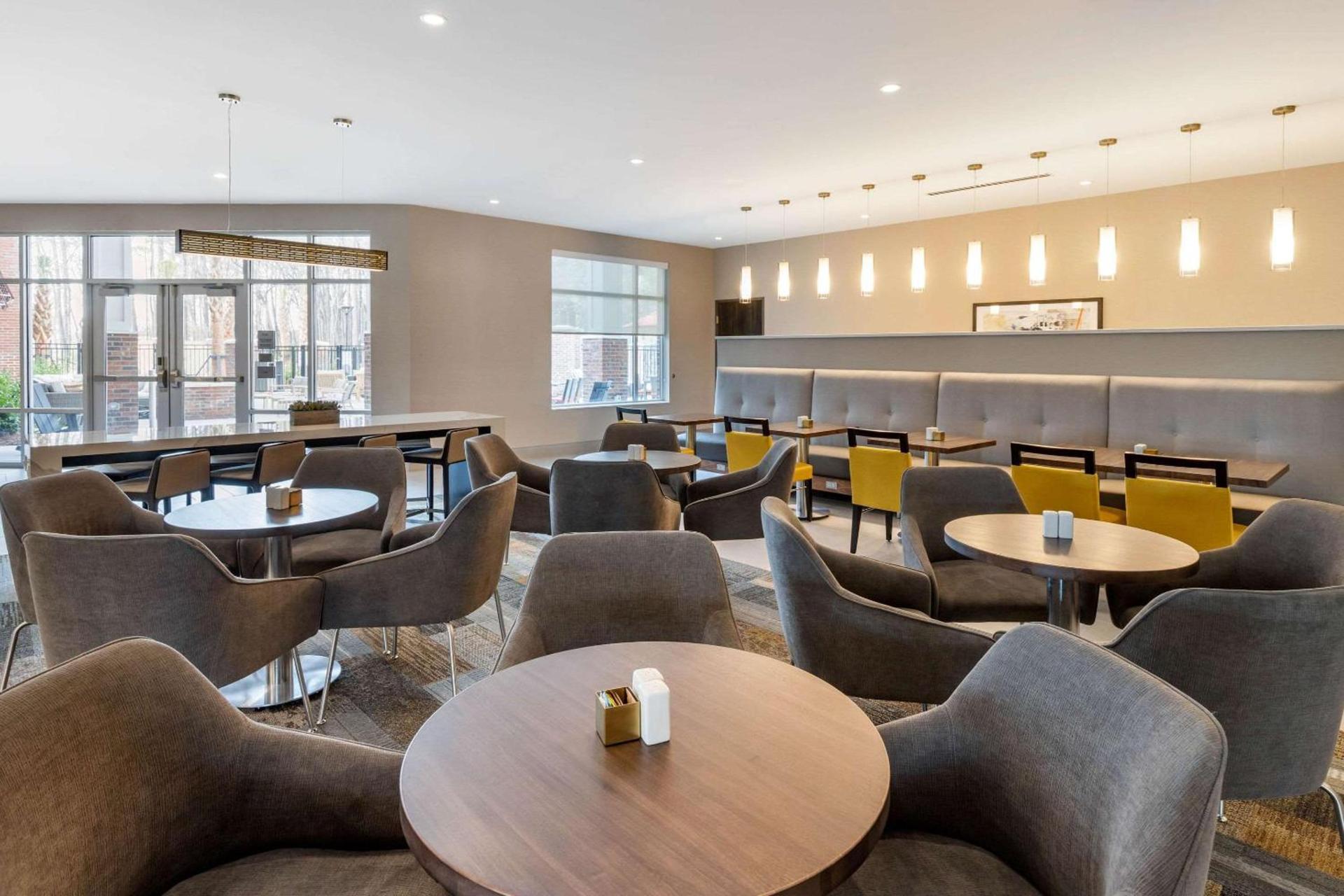 DoubleTree by Hilton Summerville Nexton photo 80