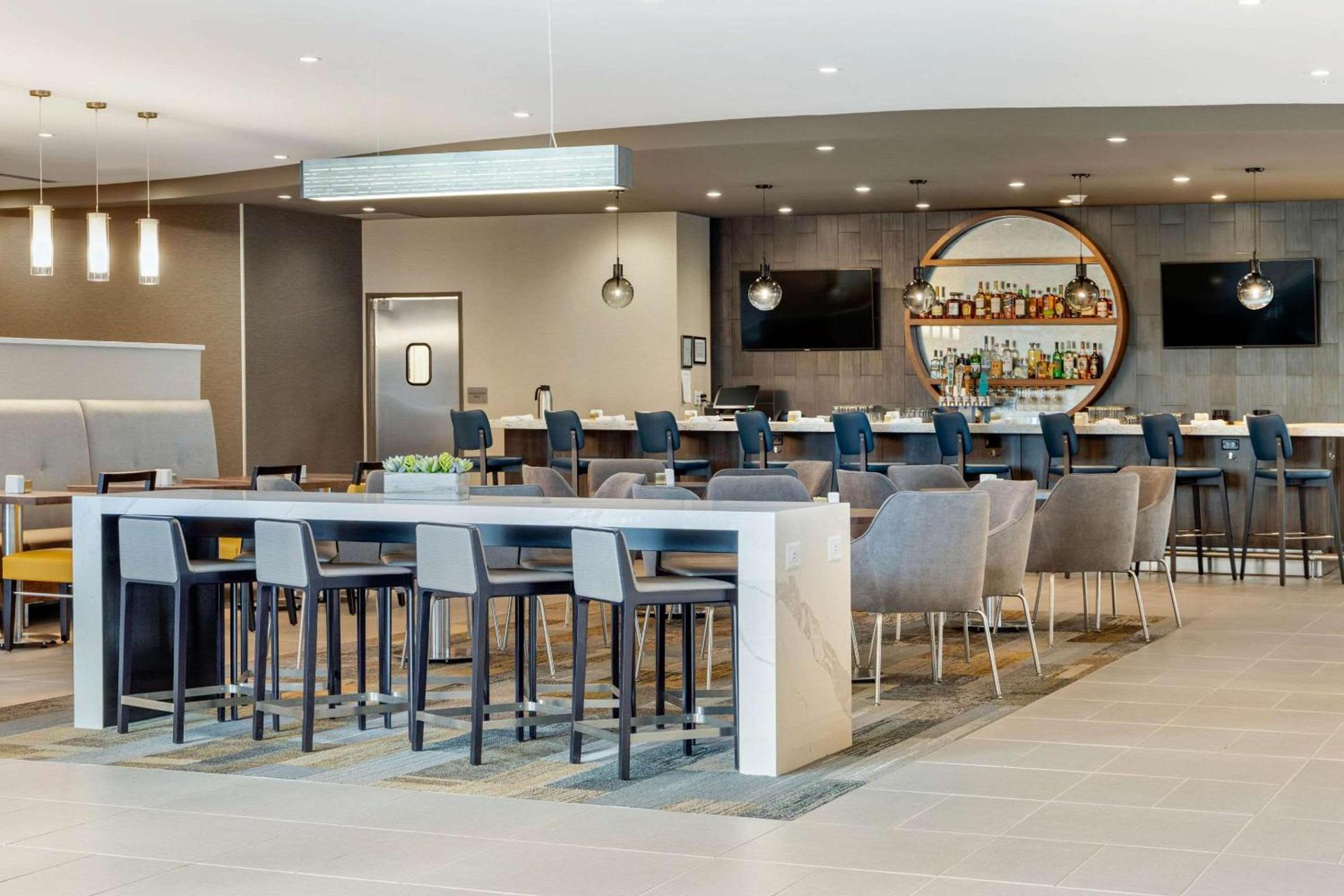 DoubleTree by Hilton Summerville Nexton photo 81